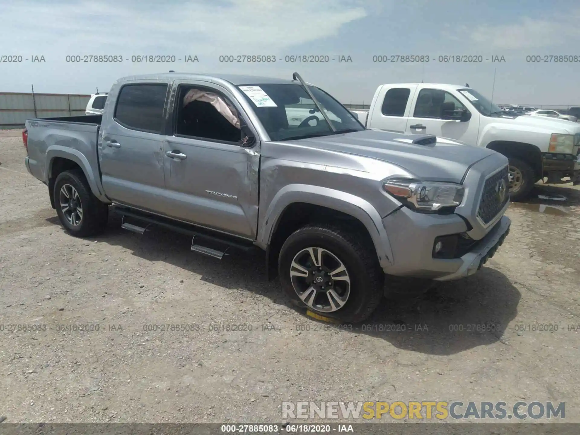 1 Photograph of a damaged car 5TFAZ5CN0KX077380 TOYOTA TACOMA 2WD 2019