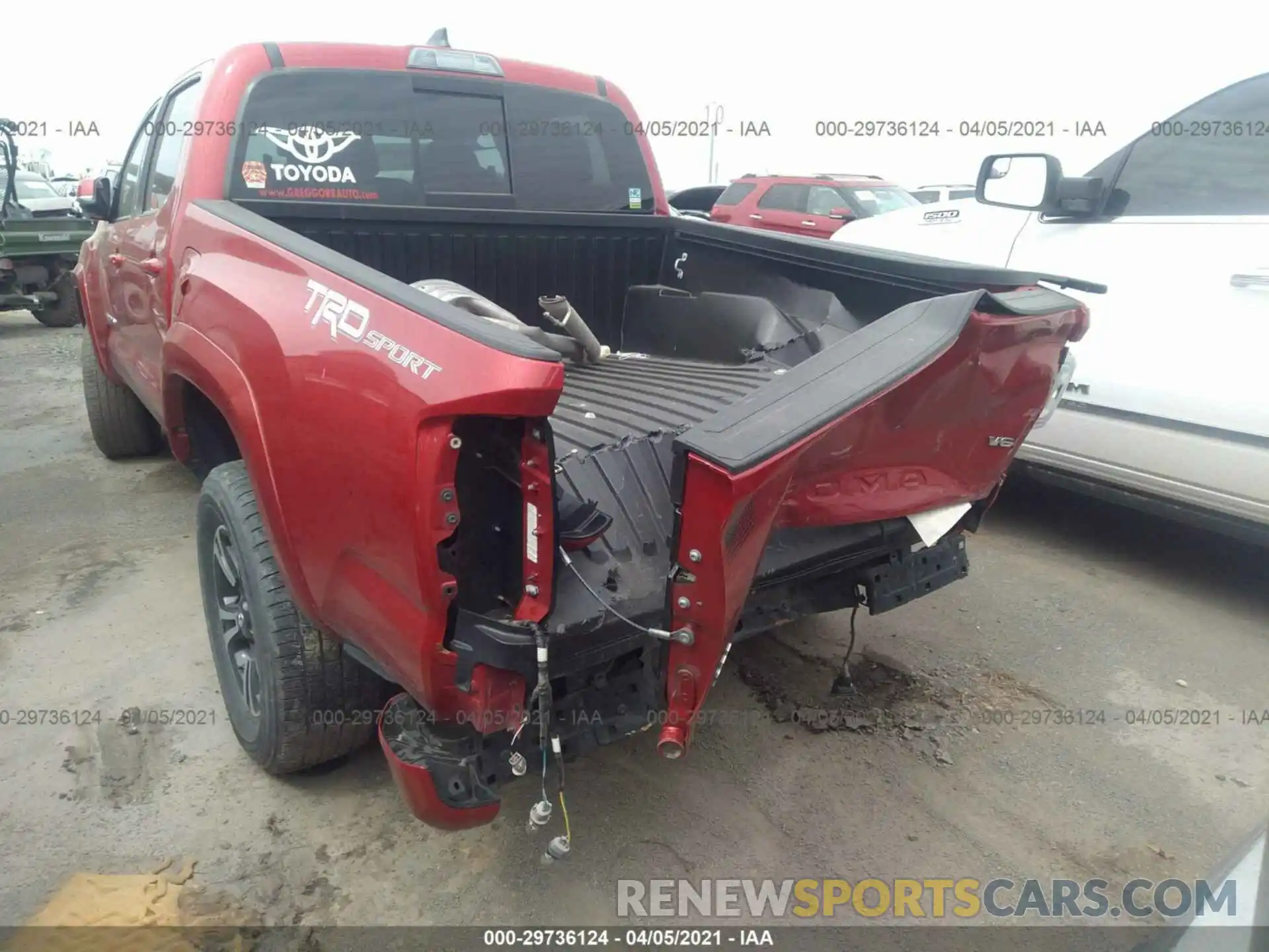 6 Фотография поврежденного автомобиля 5TFAZ5CN0KX078819 TOYOTA TACOMA 2WD 2019