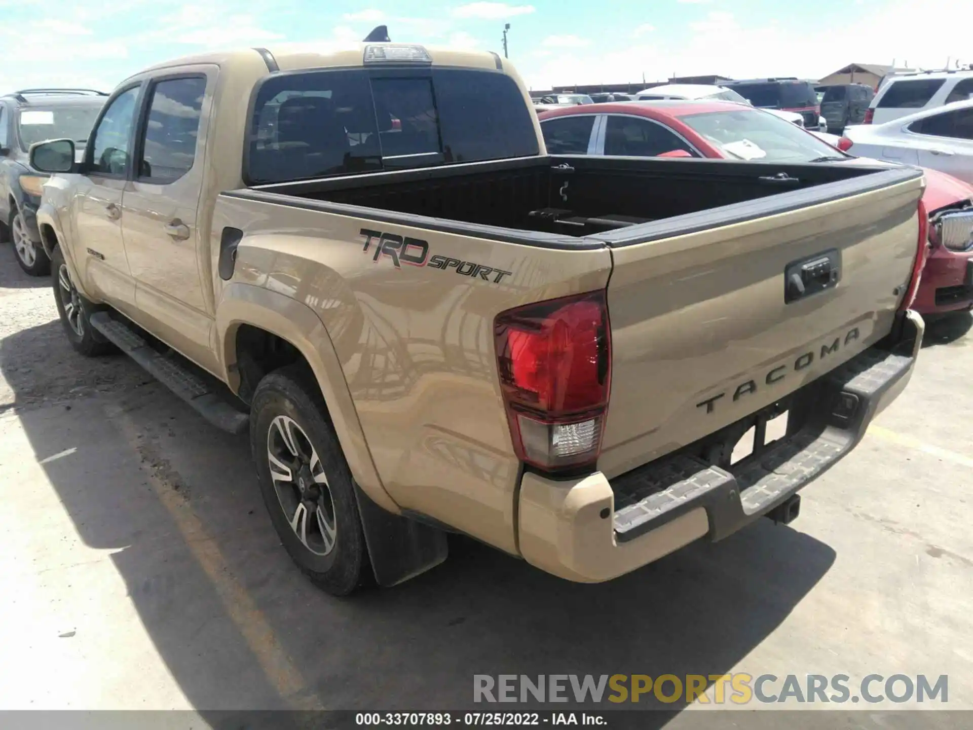 3 Photograph of a damaged car 5TFAZ5CN0KX079548 TOYOTA TACOMA 2WD 2019