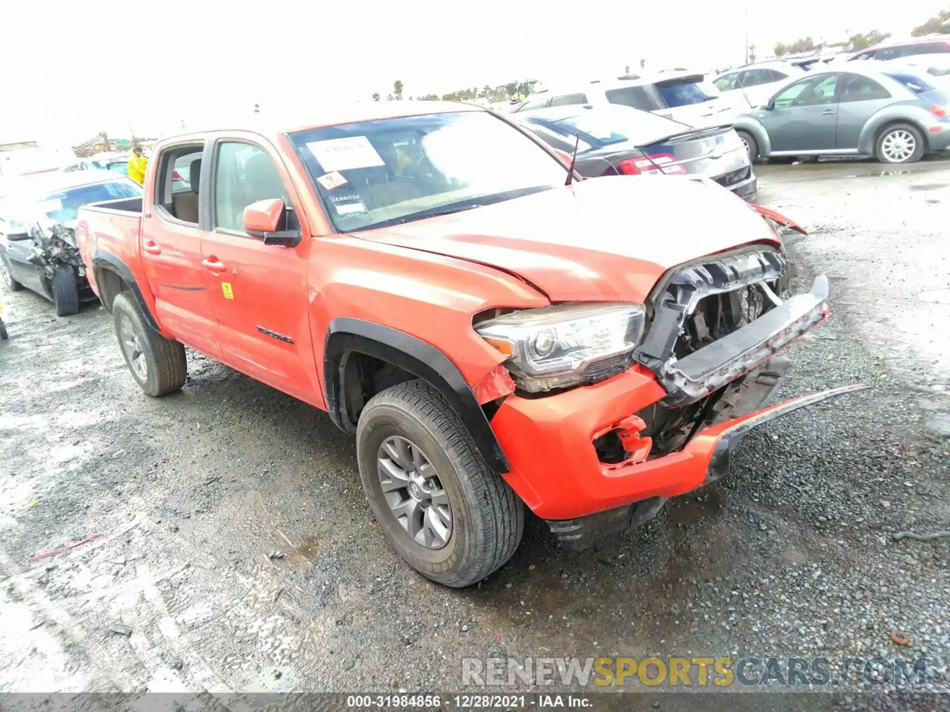 1 Photograph of a damaged car 5TFAZ5CN0KX081560 TOYOTA TACOMA 2WD 2019