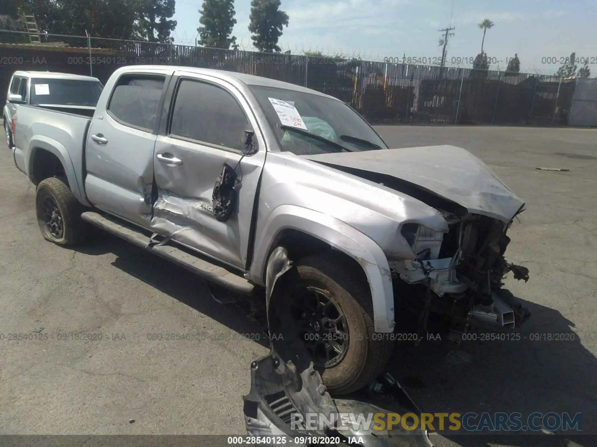 1 Photograph of a damaged car 5TFAZ5CN0KX082434 TOYOTA TACOMA 2WD 2019