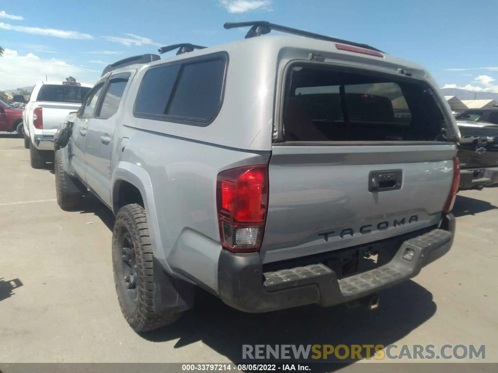 3 Photograph of a damaged car 5TFAZ5CN1KX076139 TOYOTA TACOMA 2WD 2019