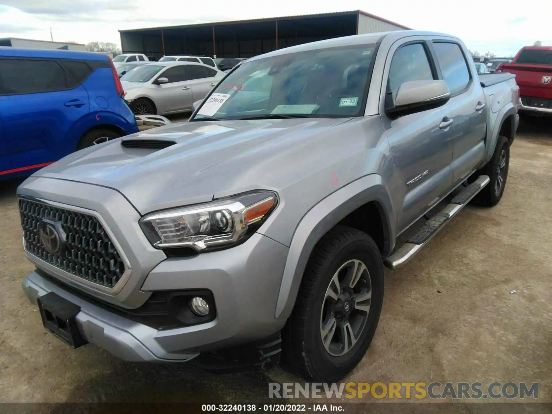 2 Photograph of a damaged car 5TFAZ5CN1KX076173 TOYOTA TACOMA 2WD 2019