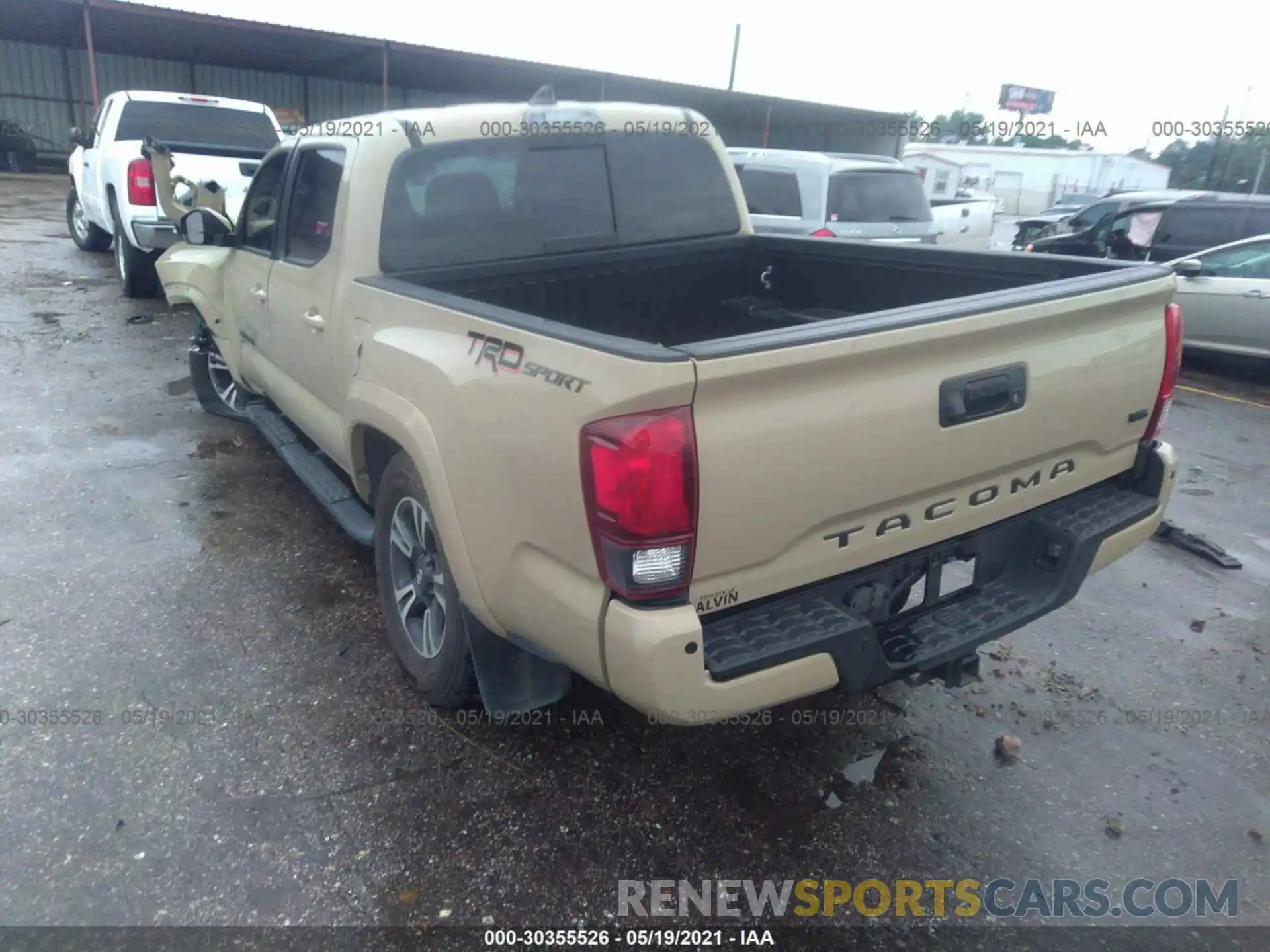 3 Photograph of a damaged car 5TFAZ5CN1KX078473 TOYOTA TACOMA 2WD 2019