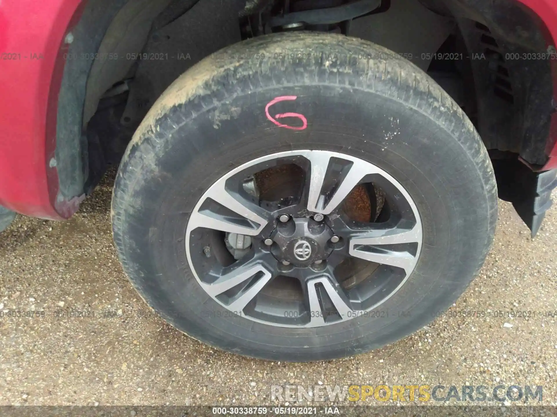 14 Photograph of a damaged car 5TFAZ5CN1KX081549 TOYOTA TACOMA 2WD 2019