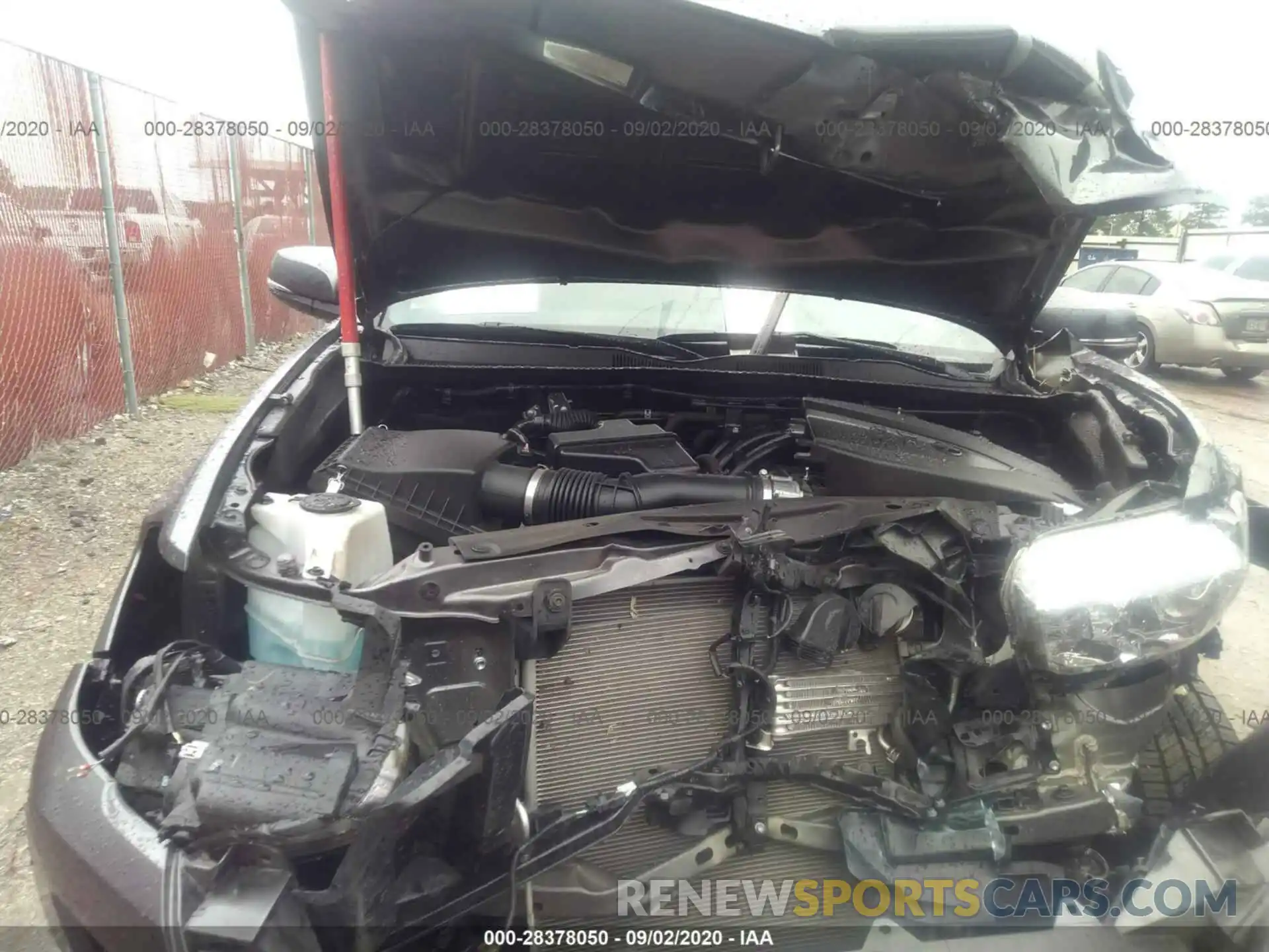 10 Photograph of a damaged car 5TFAZ5CN2KX086906 TOYOTA TACOMA 2WD 2019