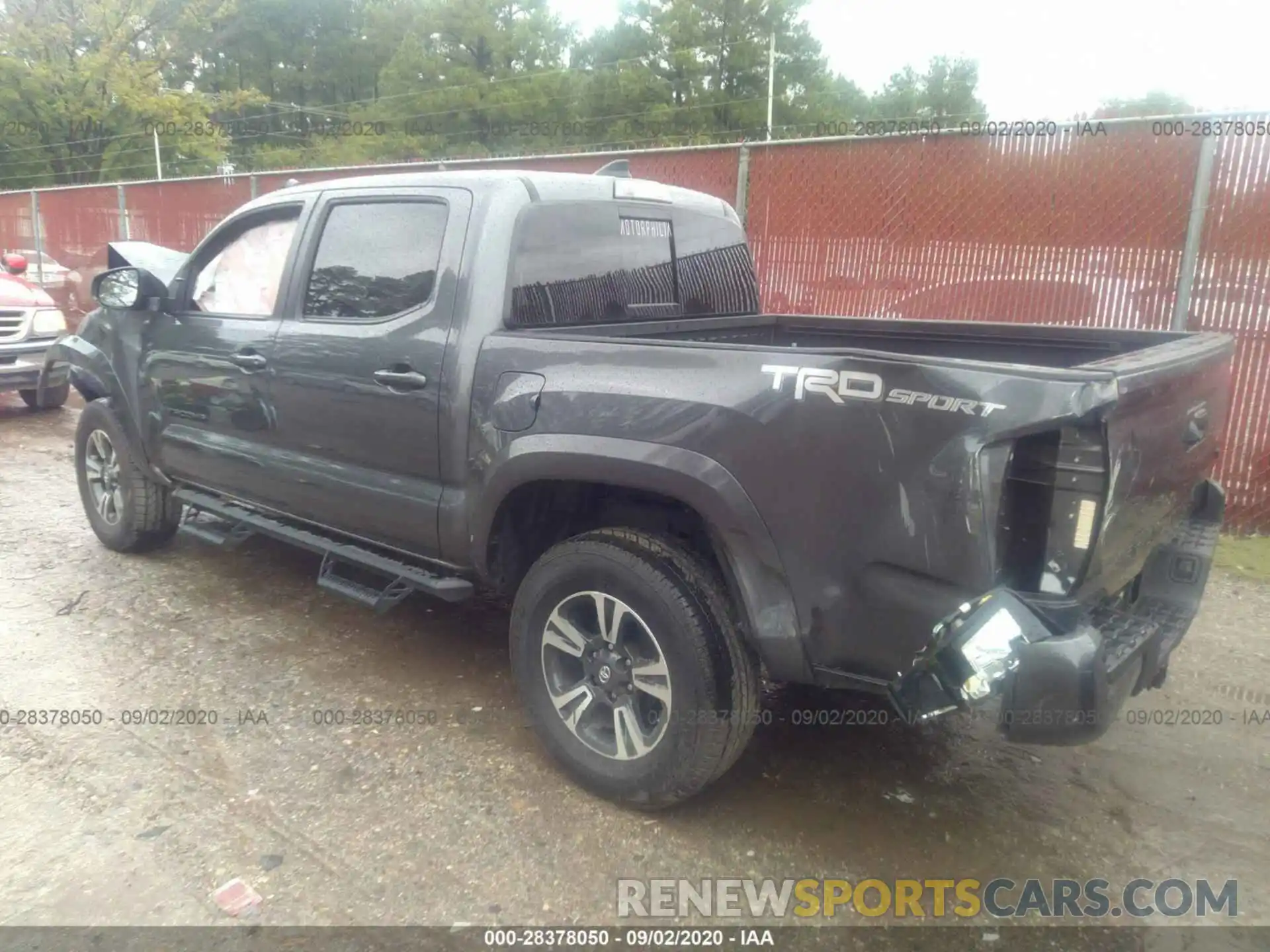 3 Photograph of a damaged car 5TFAZ5CN2KX086906 TOYOTA TACOMA 2WD 2019