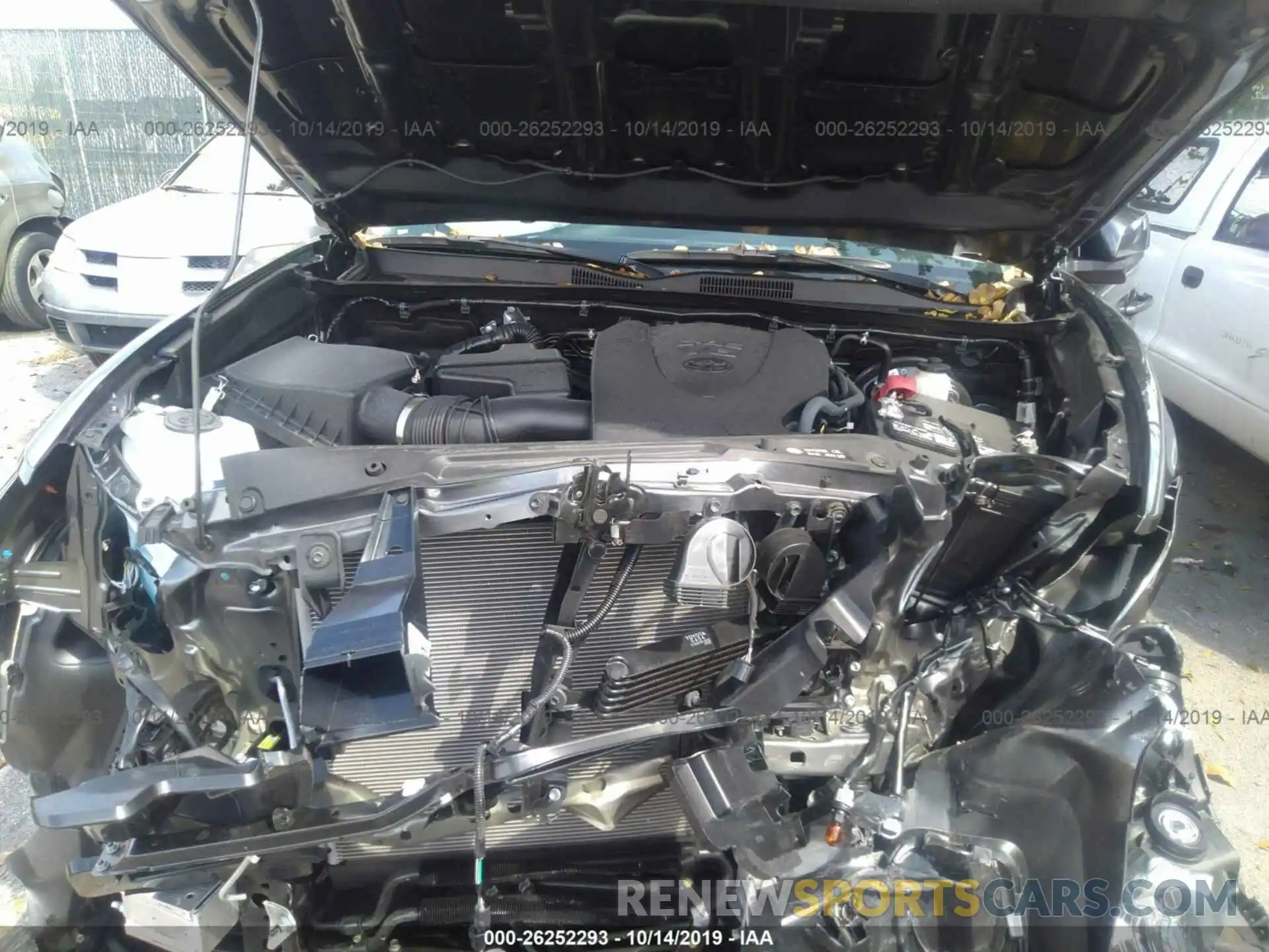10 Фотография поврежденного автомобиля 5TFAZ5CN3KX079933 TOYOTA TACOMA 2WD 2019