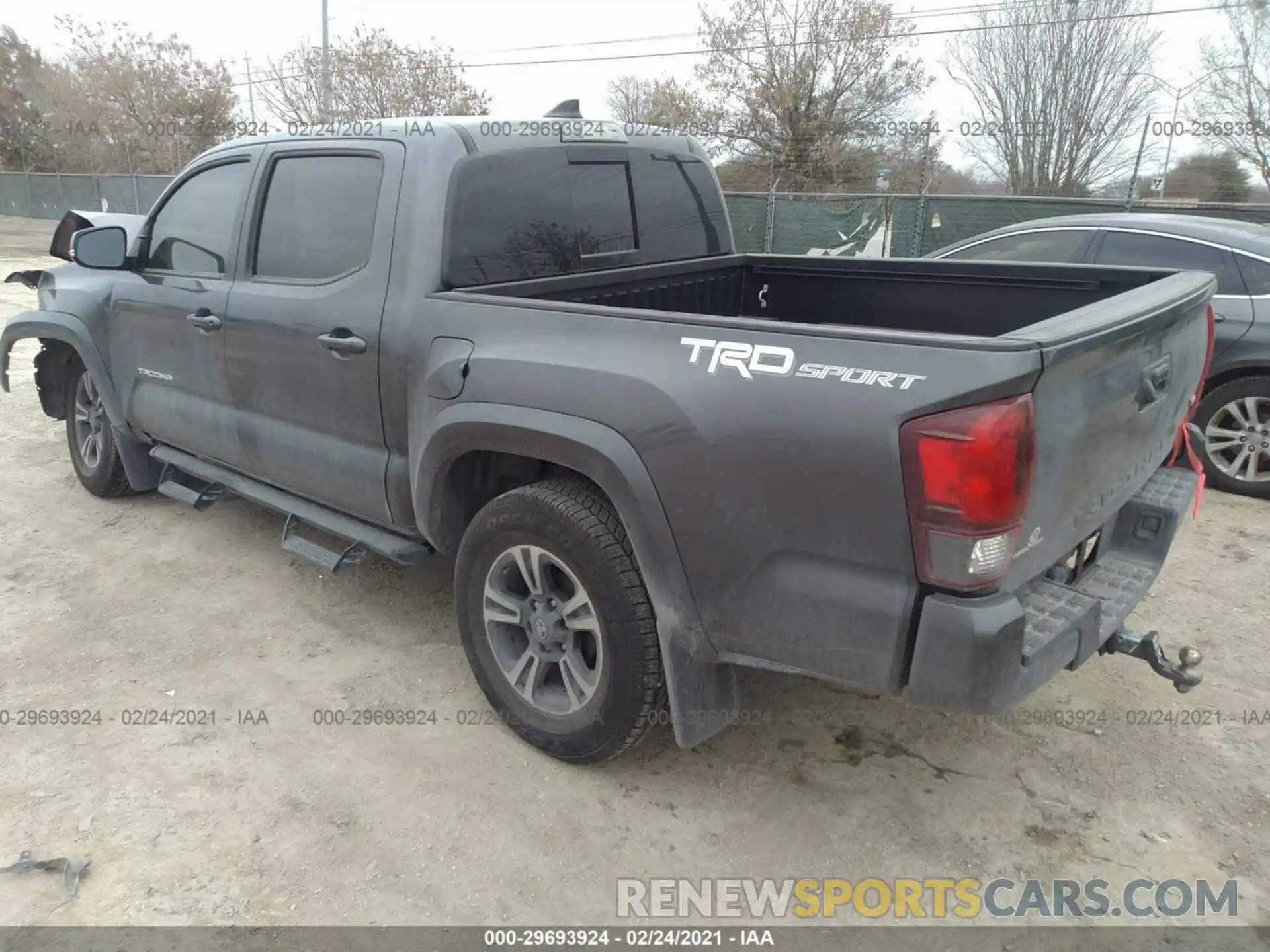 3 Photograph of a damaged car 5TFAZ5CN3KX086543 TOYOTA TACOMA 2WD 2019