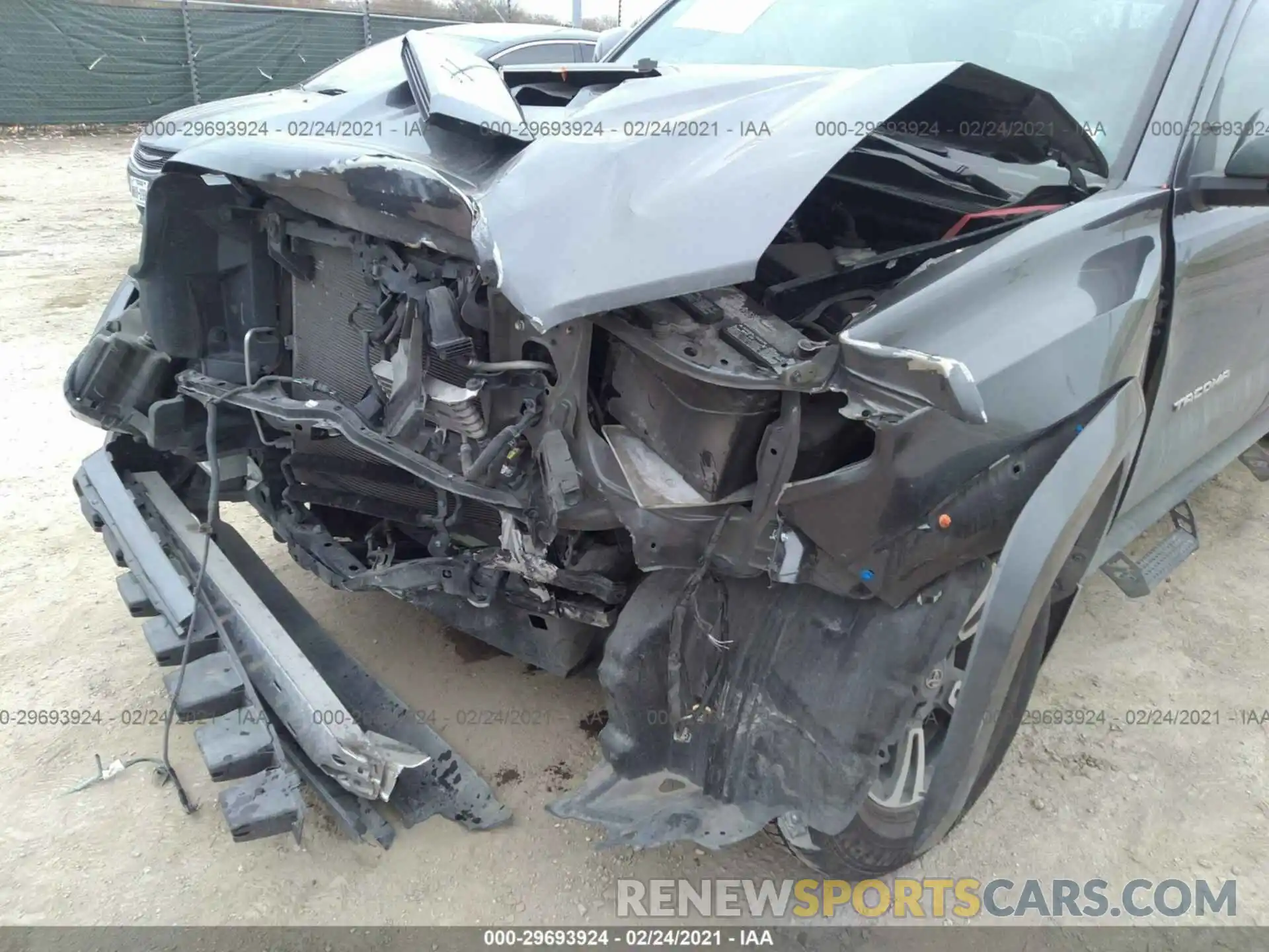 6 Photograph of a damaged car 5TFAZ5CN3KX086543 TOYOTA TACOMA 2WD 2019