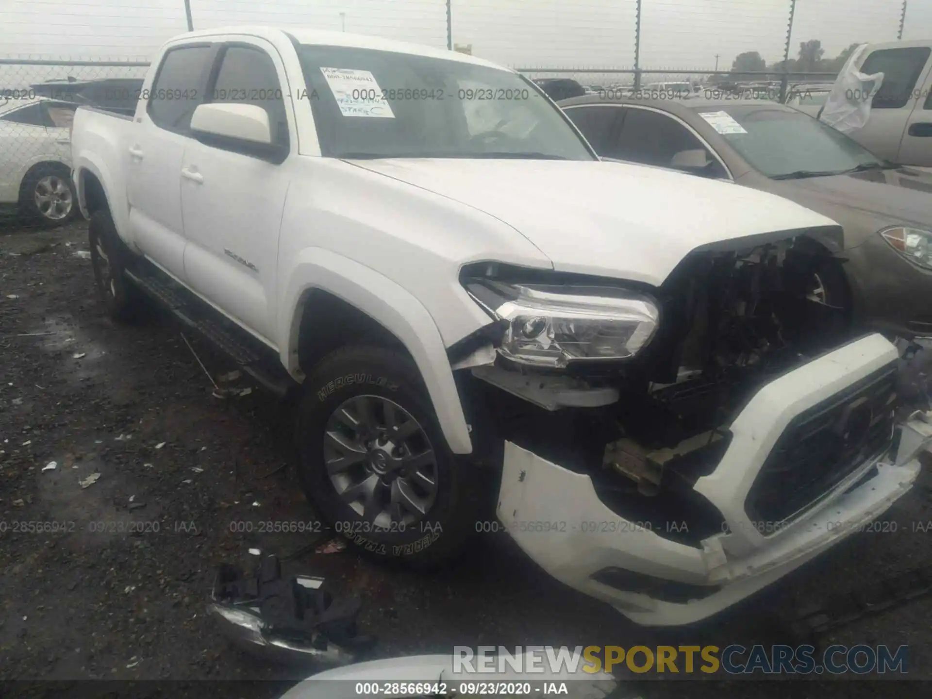 1 Photograph of a damaged car 5TFAZ5CN4KX073445 TOYOTA TACOMA 2WD 2019