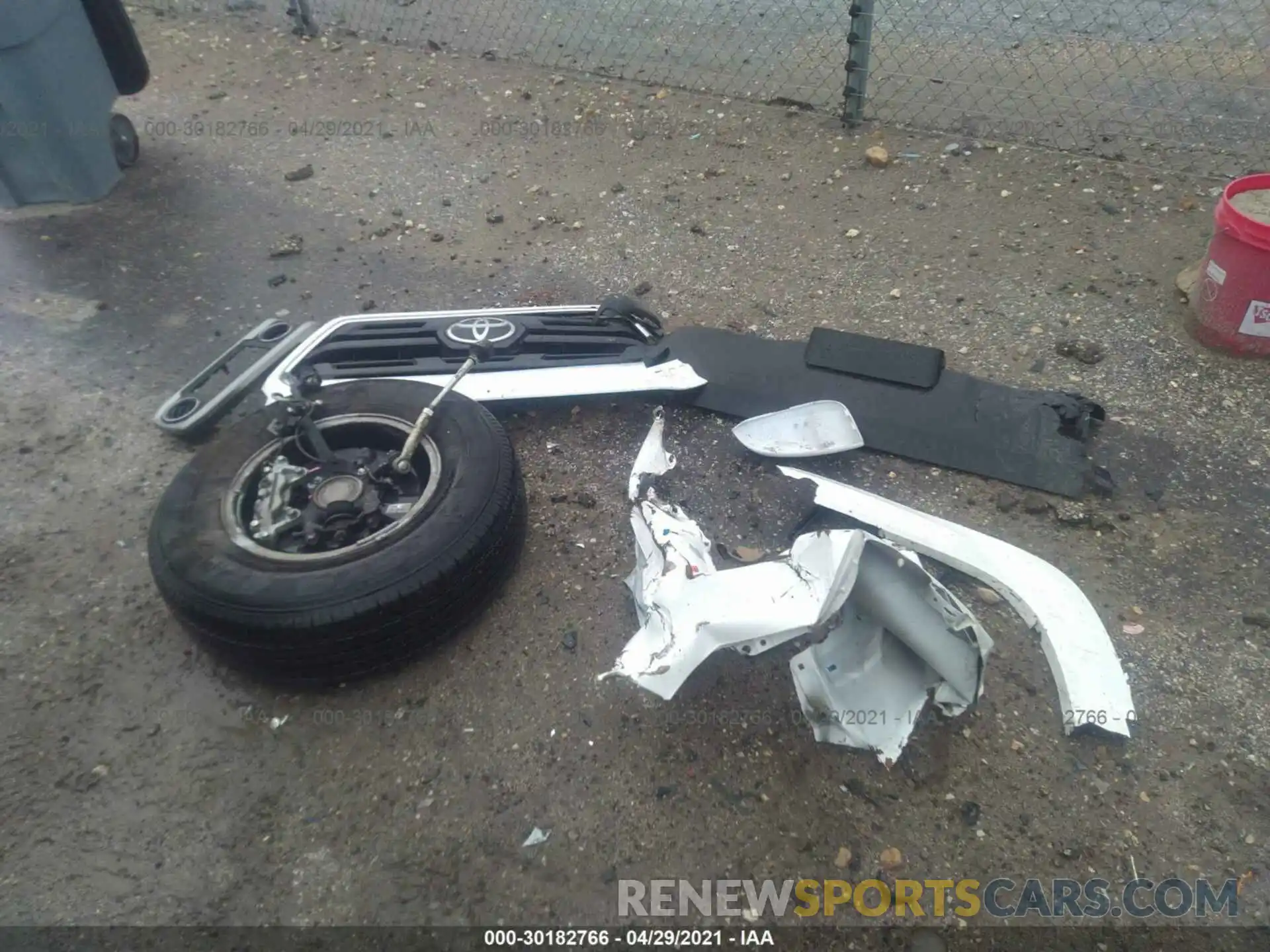 12 Photograph of a damaged car 5TFAZ5CN4KX084543 TOYOTA TACOMA 2WD 2019