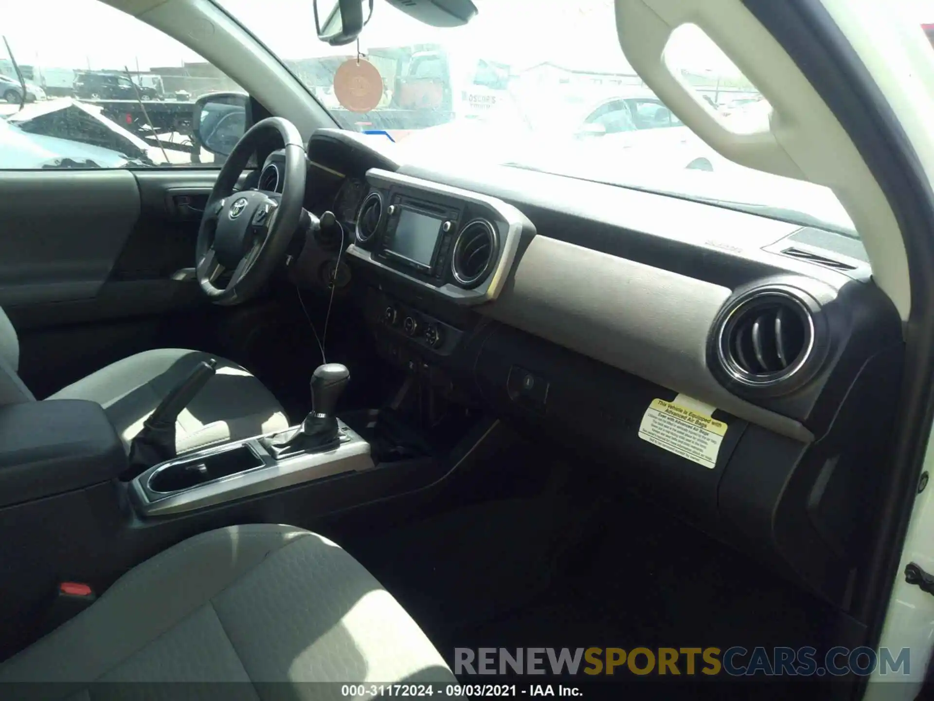 5 Photograph of a damaged car 5TFAZ5CN4KX086213 TOYOTA TACOMA 2WD 2019