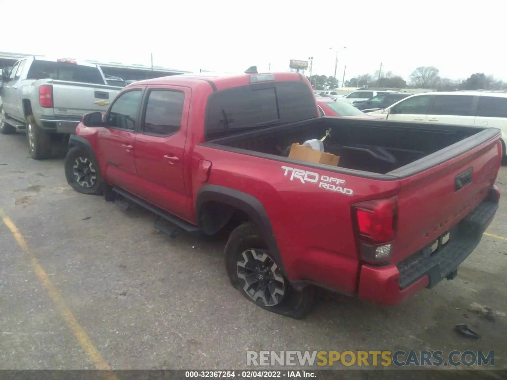 3 Photograph of a damaged car 5TFAZ5CN5KX074748 TOYOTA TACOMA 2WD 2019