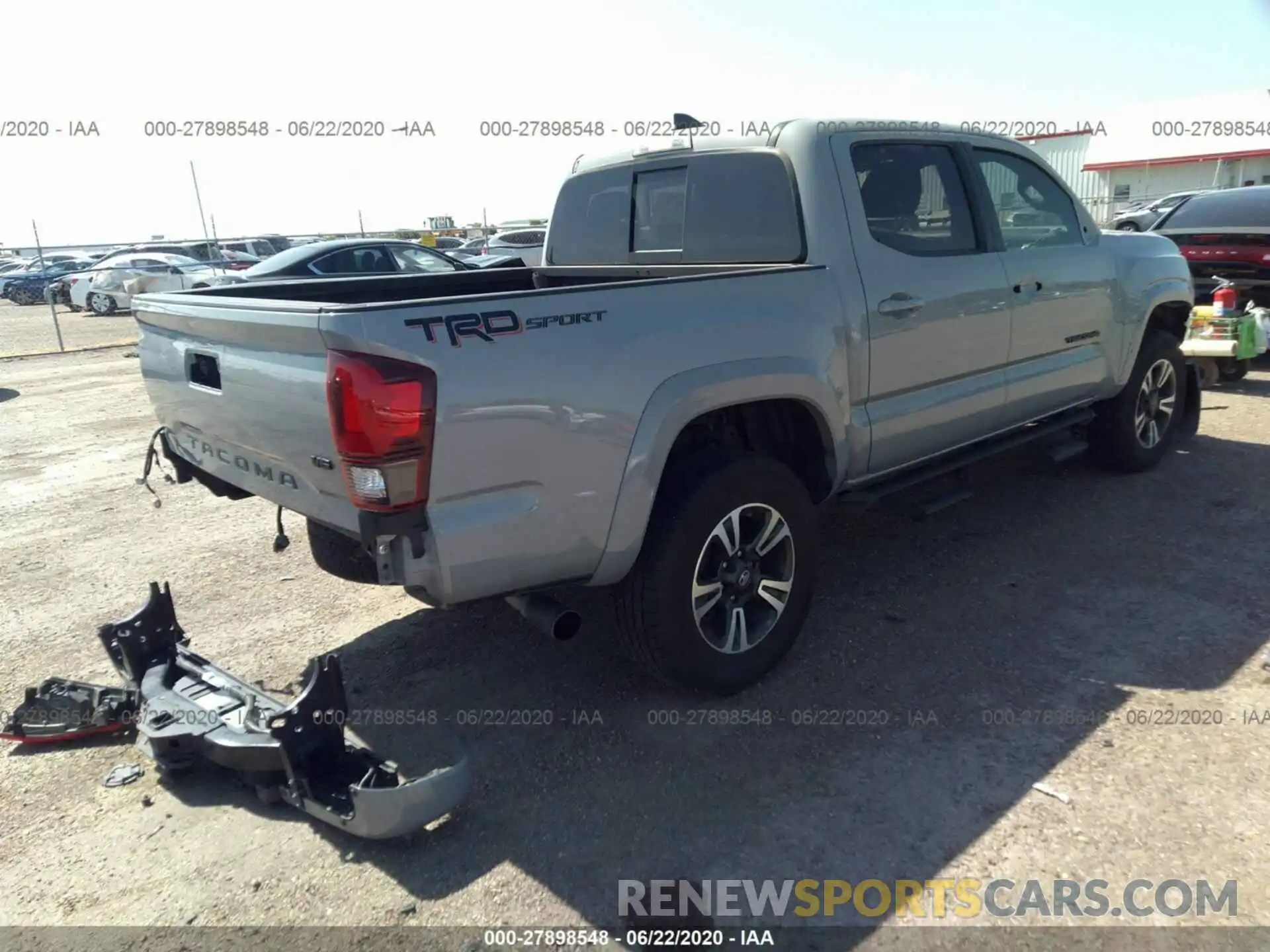 4 Photograph of a damaged car 5TFAZ5CN5KX085247 TOYOTA TACOMA 2WD 2019