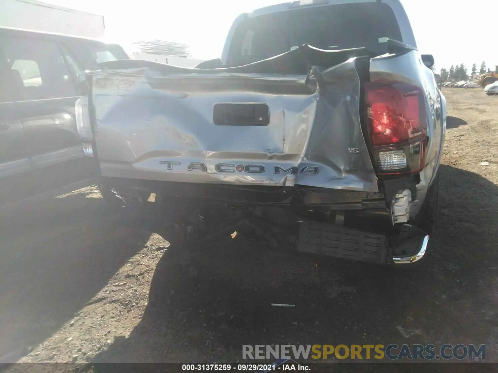 6 Photograph of a damaged car 5TFAZ5CN6KX077223 TOYOTA TACOMA 2WD 2019