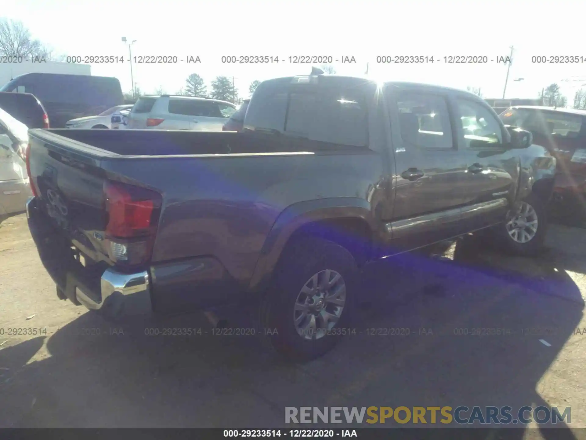 4 Photograph of a damaged car 5TFAZ5CN6KX077321 TOYOTA TACOMA 2WD 2019