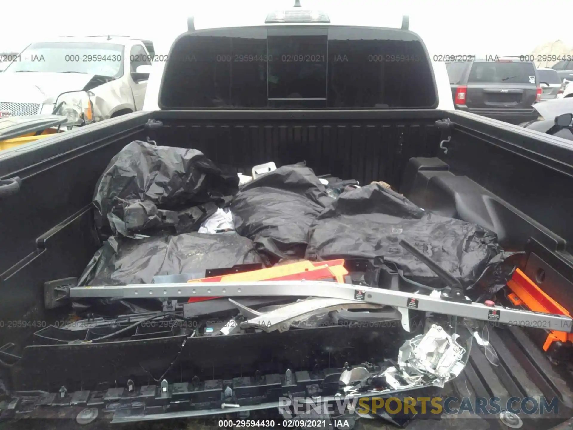 8 Photograph of a damaged car 5TFAZ5CN6KX082602 TOYOTA TACOMA 2WD 2019