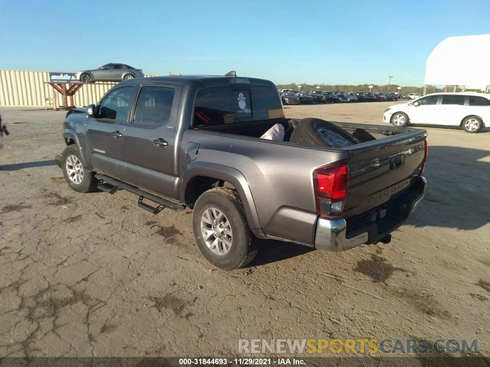 3 Photograph of a damaged car 5TFAZ5CN6KX086861 TOYOTA TACOMA 2WD 2019