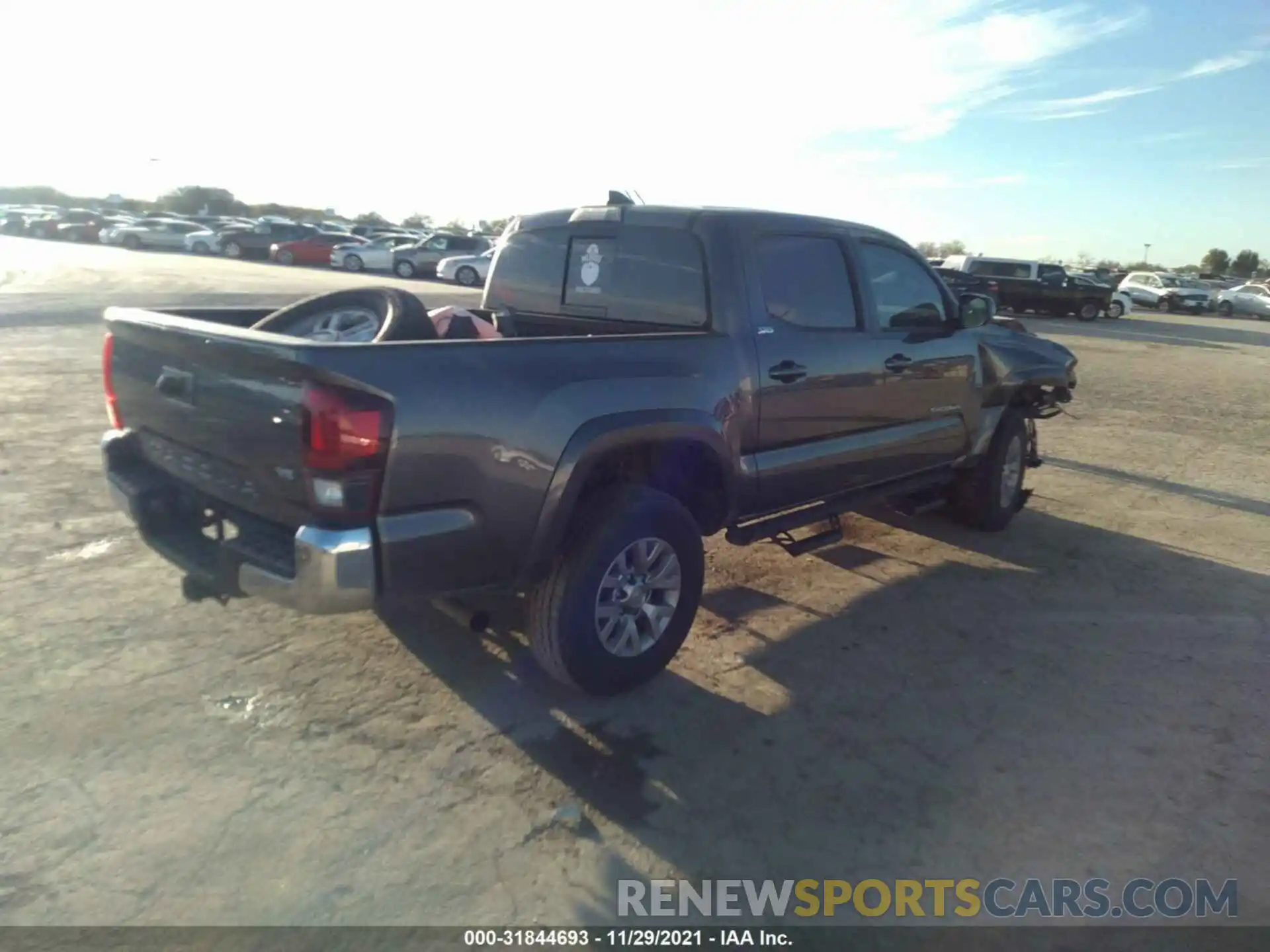 4 Photograph of a damaged car 5TFAZ5CN6KX086861 TOYOTA TACOMA 2WD 2019