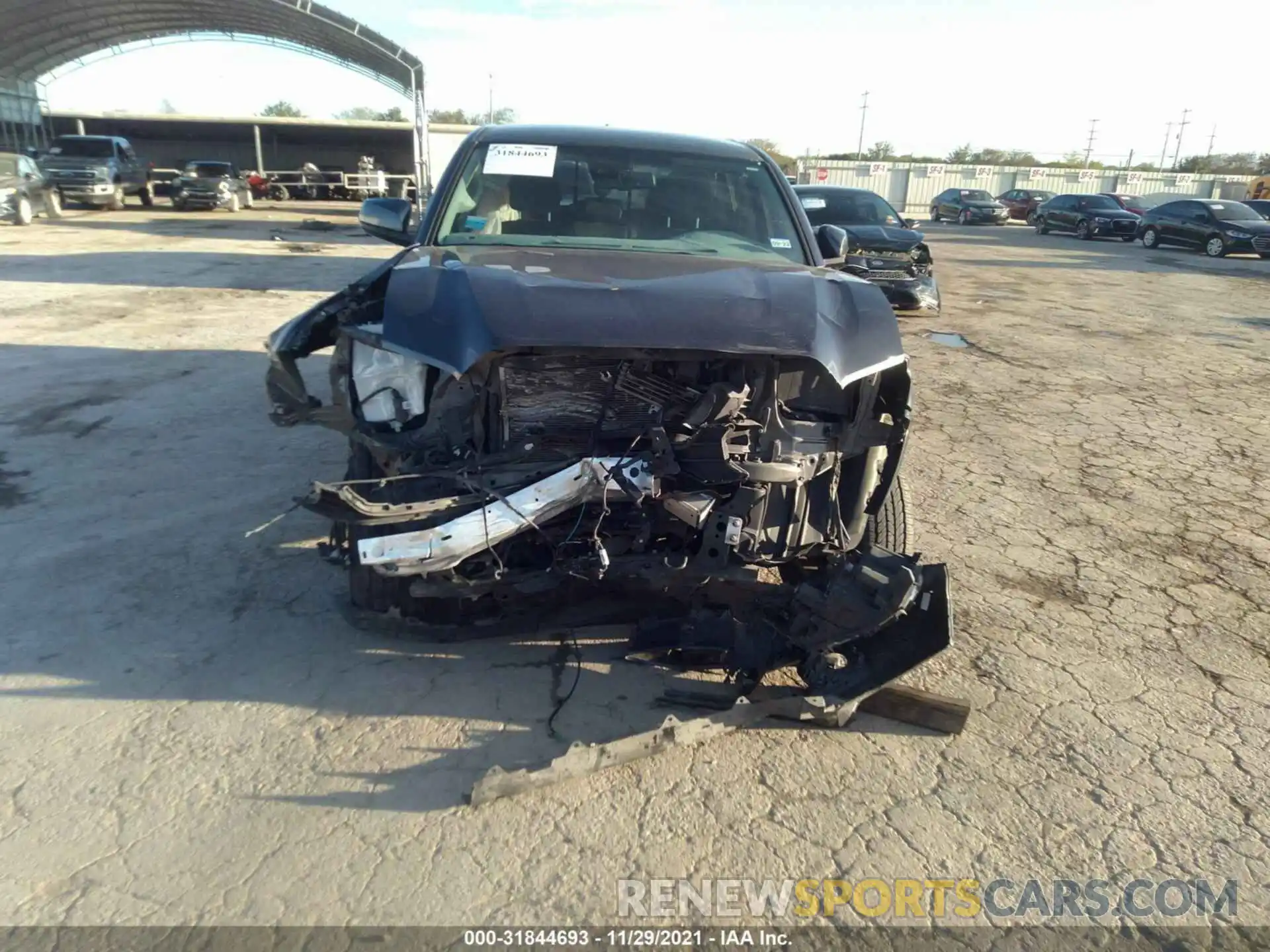 6 Photograph of a damaged car 5TFAZ5CN6KX086861 TOYOTA TACOMA 2WD 2019