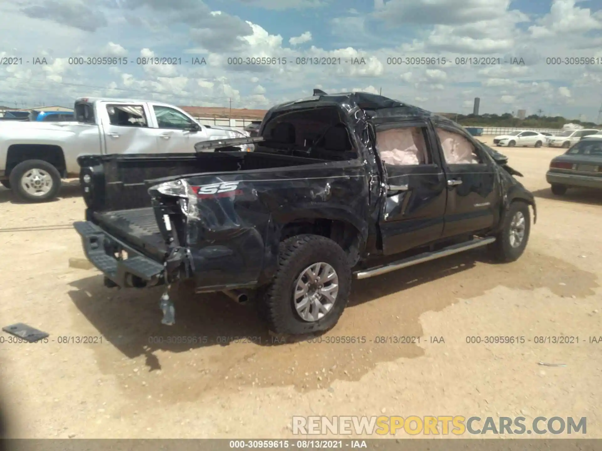 4 Photograph of a damaged car 5TFAZ5CN7KX082267 TOYOTA TACOMA 2WD 2019