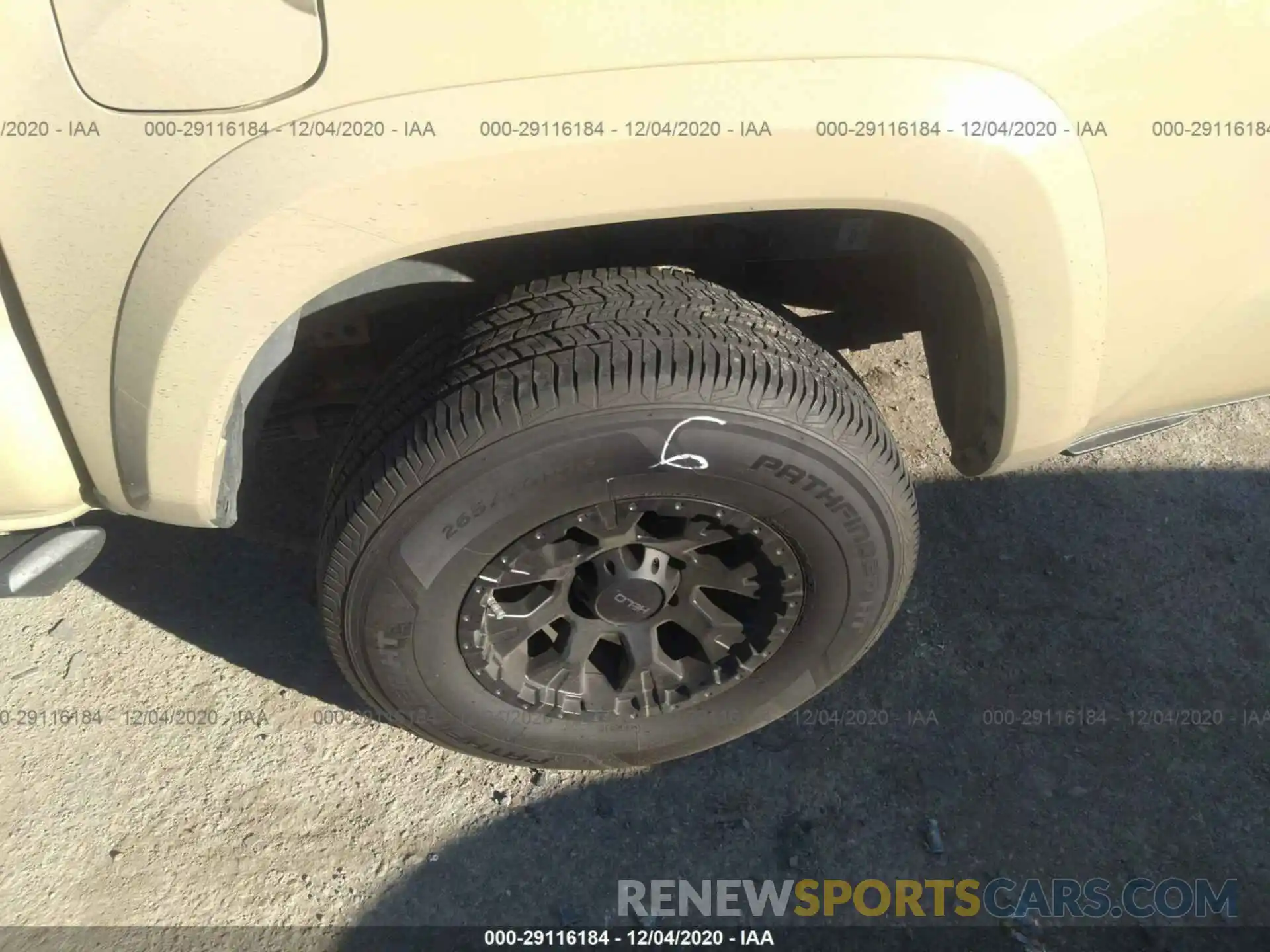 13 Photograph of a damaged car 5TFAZ5CN8KX080219 TOYOTA TACOMA 2WD 2019