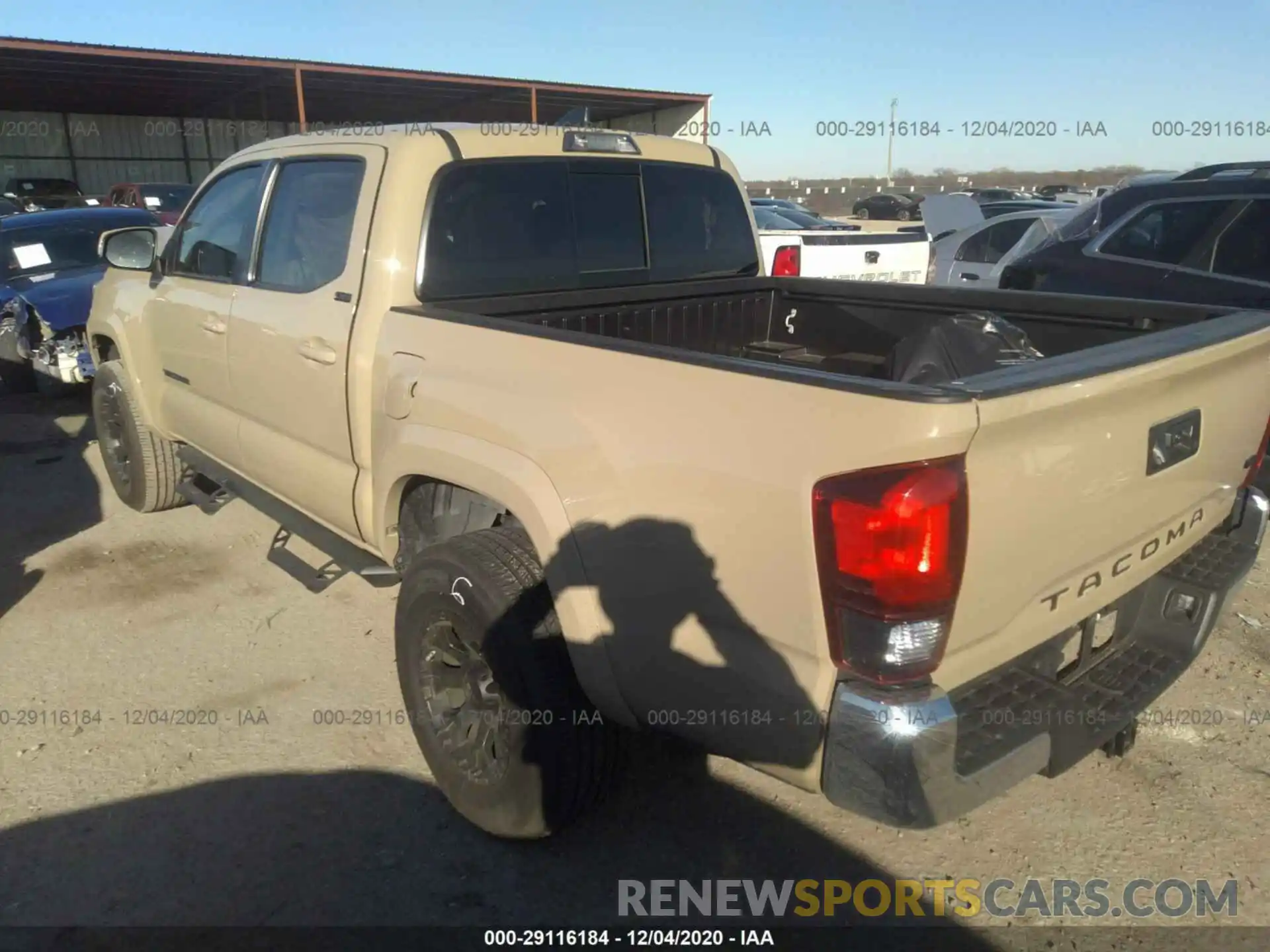 3 Photograph of a damaged car 5TFAZ5CN8KX080219 TOYOTA TACOMA 2WD 2019