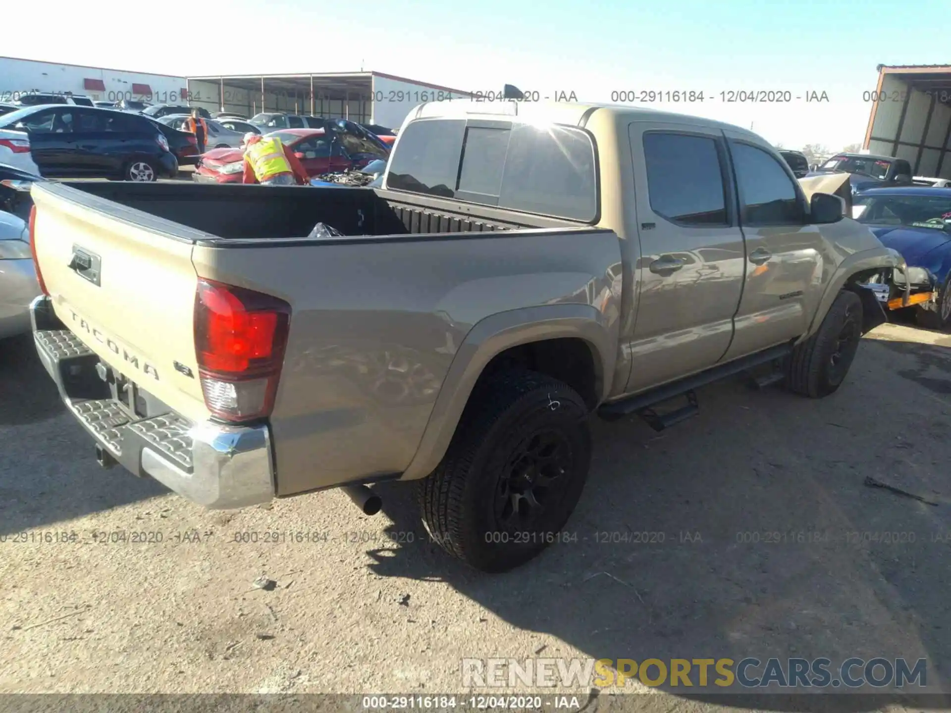 4 Photograph of a damaged car 5TFAZ5CN8KX080219 TOYOTA TACOMA 2WD 2019