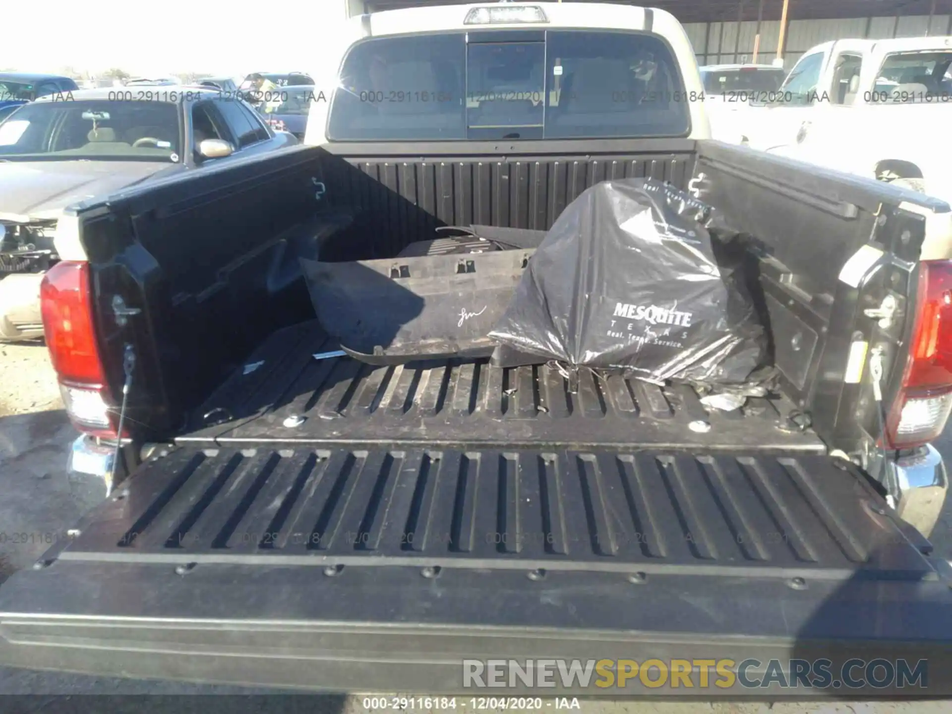 8 Photograph of a damaged car 5TFAZ5CN8KX080219 TOYOTA TACOMA 2WD 2019