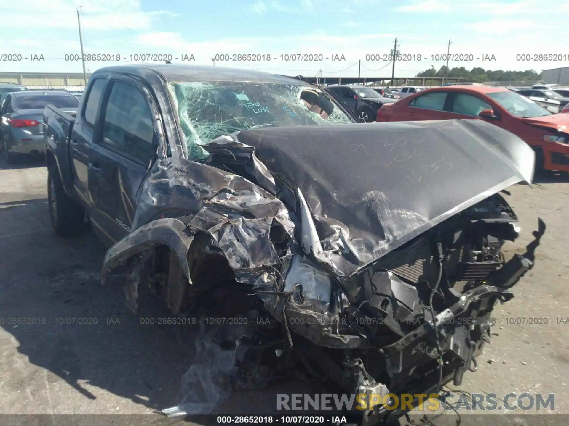 6 Photograph of a damaged car 5TFAZ5CN9KX077796 TOYOTA TACOMA 2WD 2019