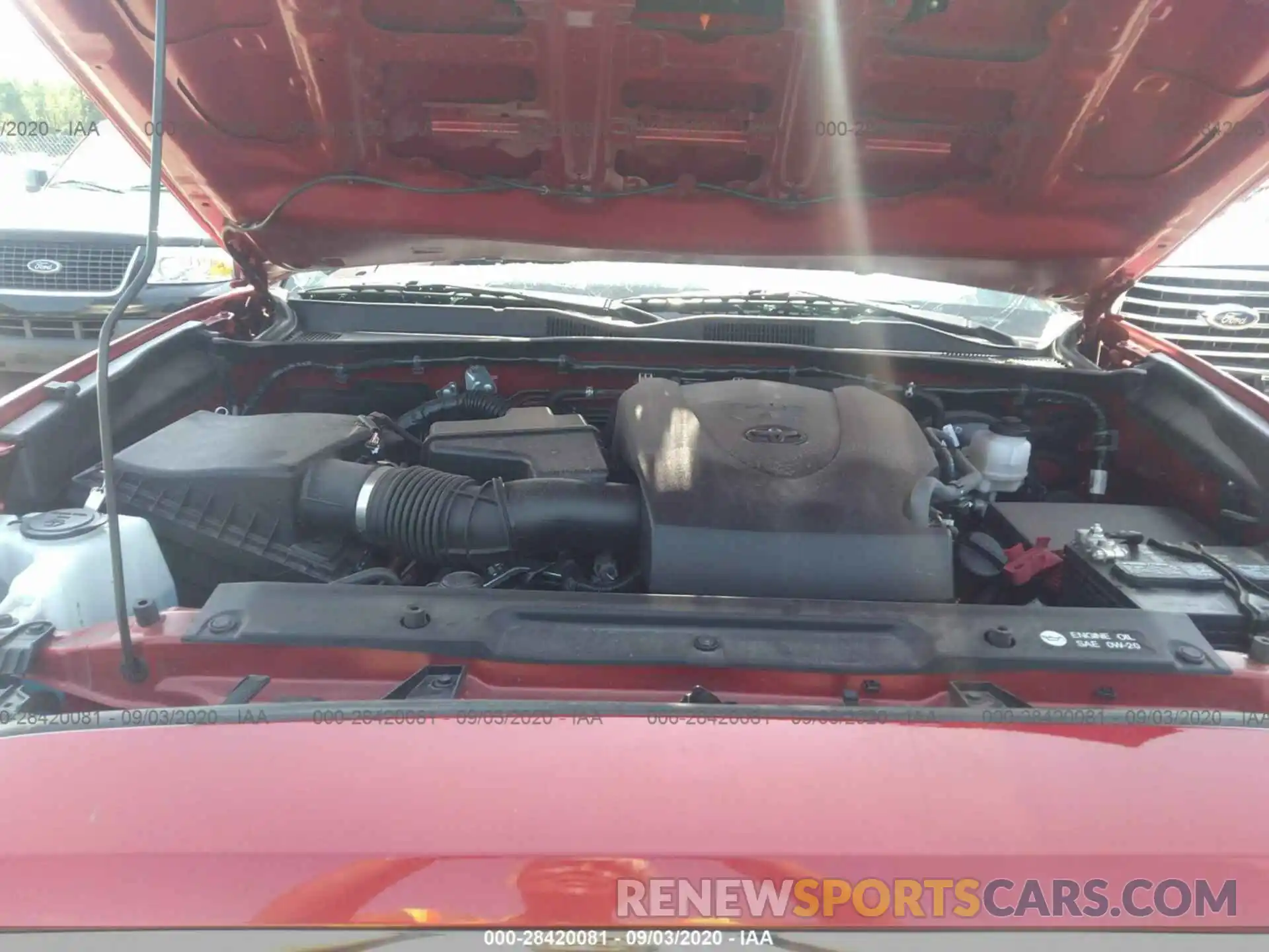 10 Photograph of a damaged car 5TFAZ5CN9KX077846 TOYOTA TACOMA 2WD 2019