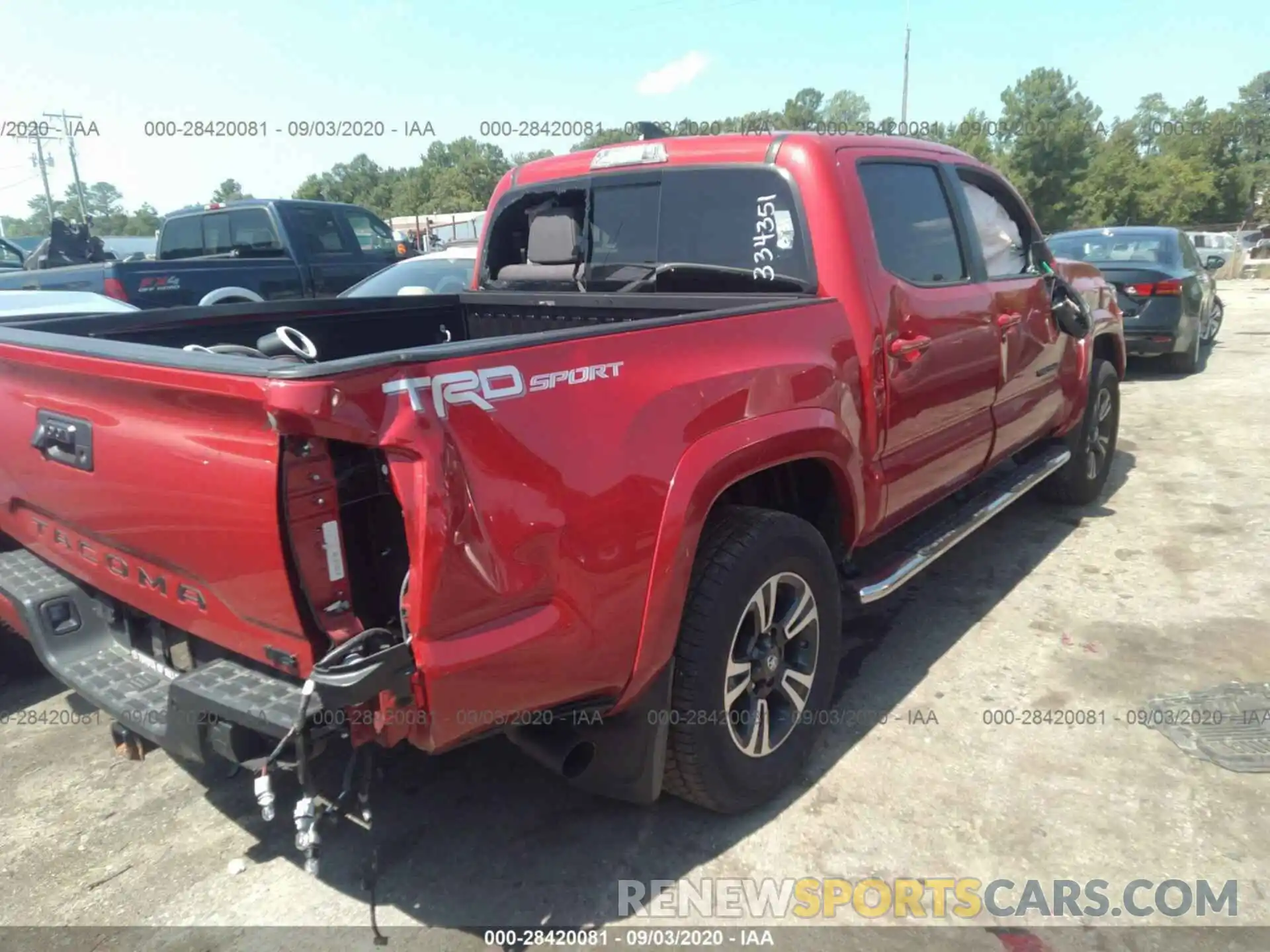 4 Photograph of a damaged car 5TFAZ5CN9KX077846 TOYOTA TACOMA 2WD 2019