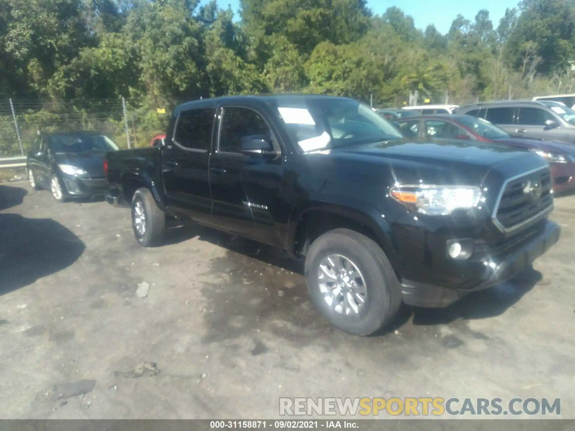 1 Photograph of a damaged car 5TFAZ5CNXKX075085 TOYOTA TACOMA 2WD 2019