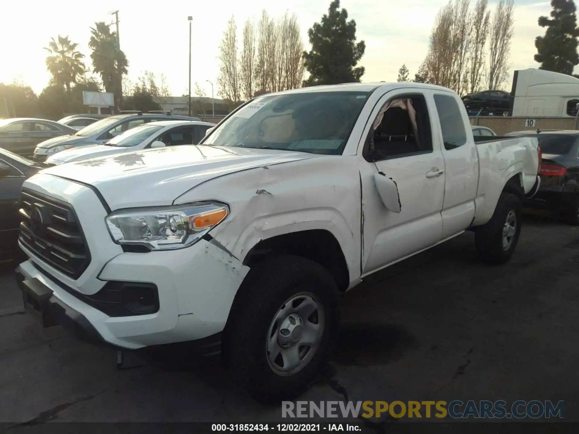 2 Photograph of a damaged car 5TFRX5GN0KX141114 TOYOTA TACOMA 2WD 2019