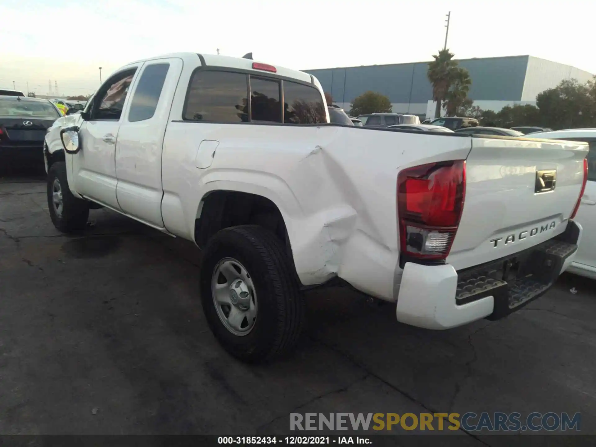 3 Photograph of a damaged car 5TFRX5GN0KX141114 TOYOTA TACOMA 2WD 2019