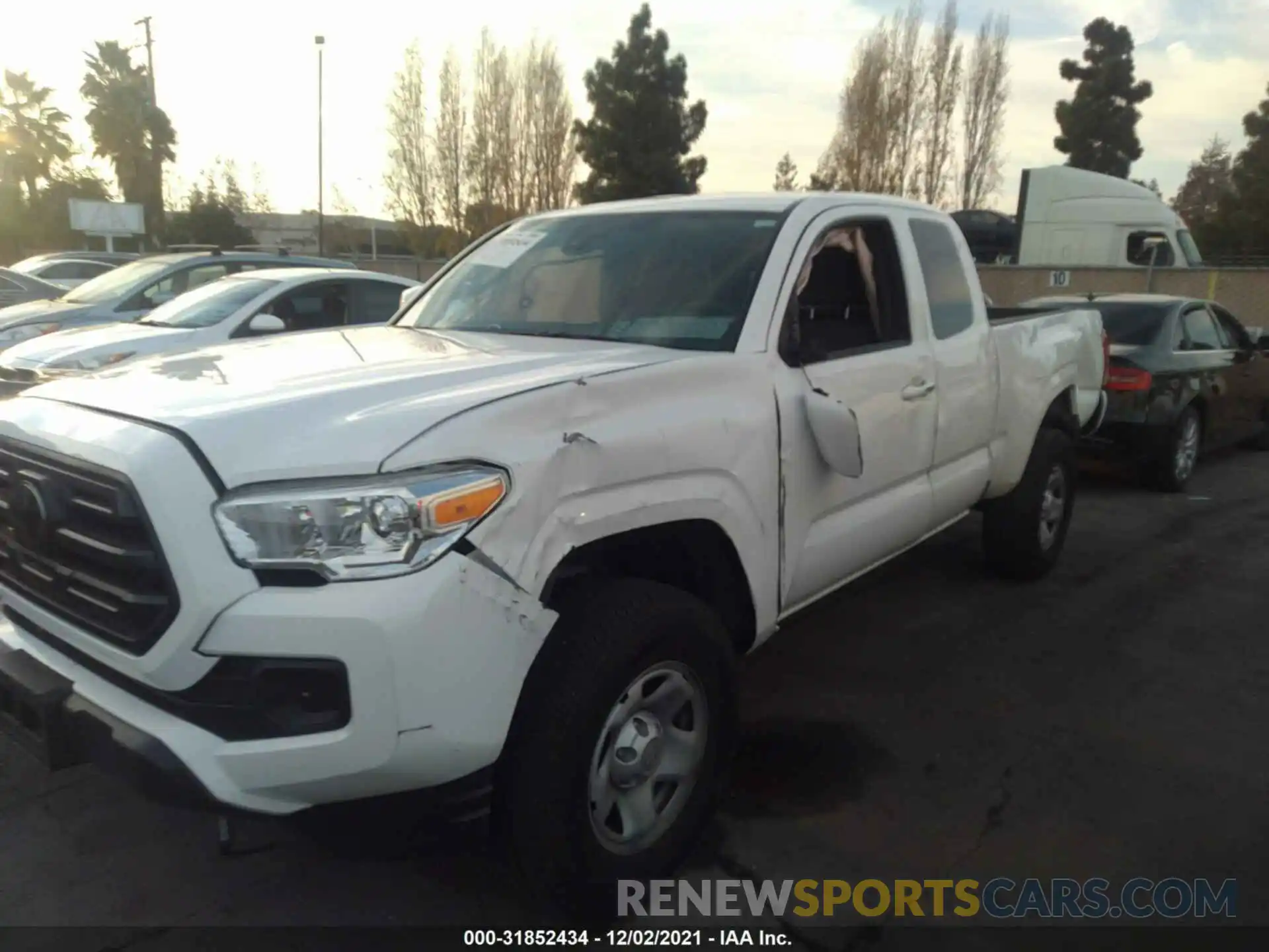 6 Photograph of a damaged car 5TFRX5GN0KX141114 TOYOTA TACOMA 2WD 2019