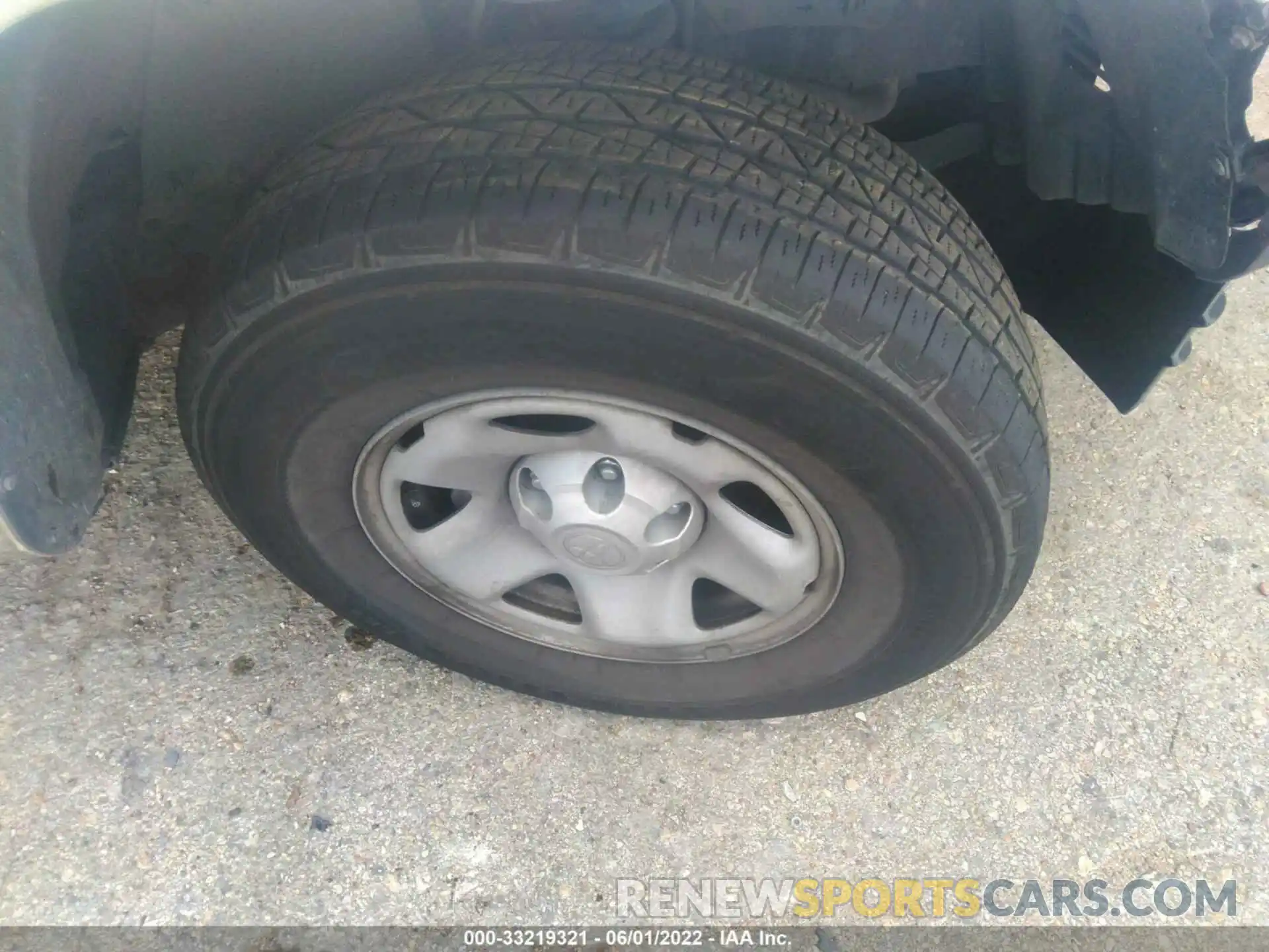 14 Photograph of a damaged car 5TFRX5GN0KX143641 TOYOTA TACOMA 2WD 2019