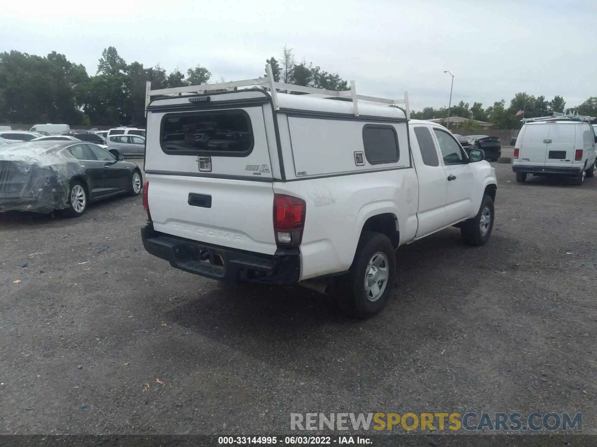 4 Photograph of a damaged car 5TFRX5GN0KX145728 TOYOTA TACOMA 2WD 2019