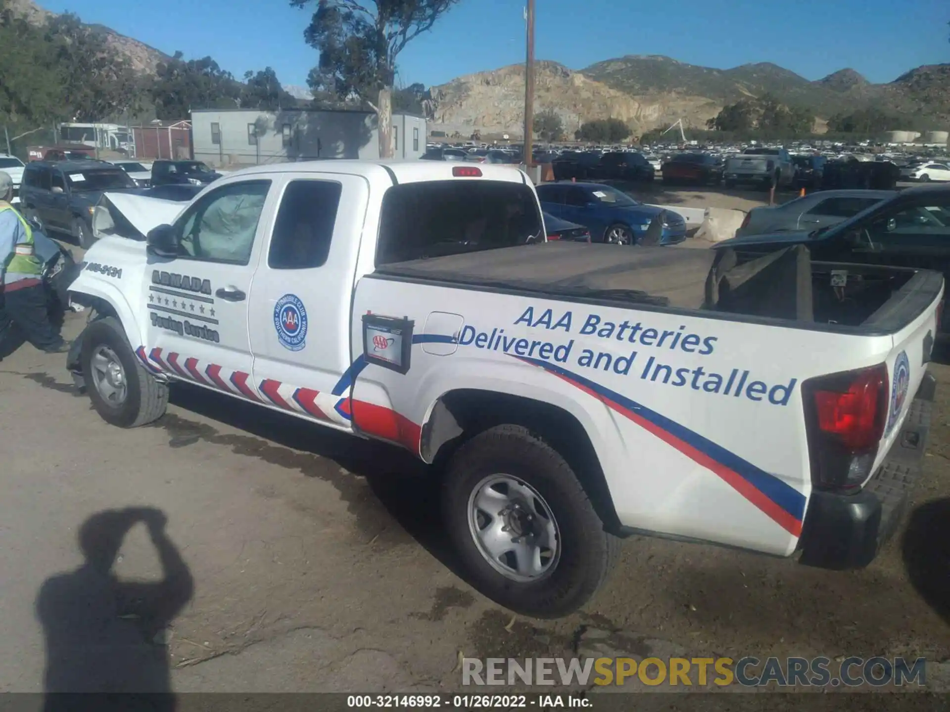 3 Photograph of a damaged car 5TFRX5GN1KX136083 TOYOTA TACOMA 2WD 2019