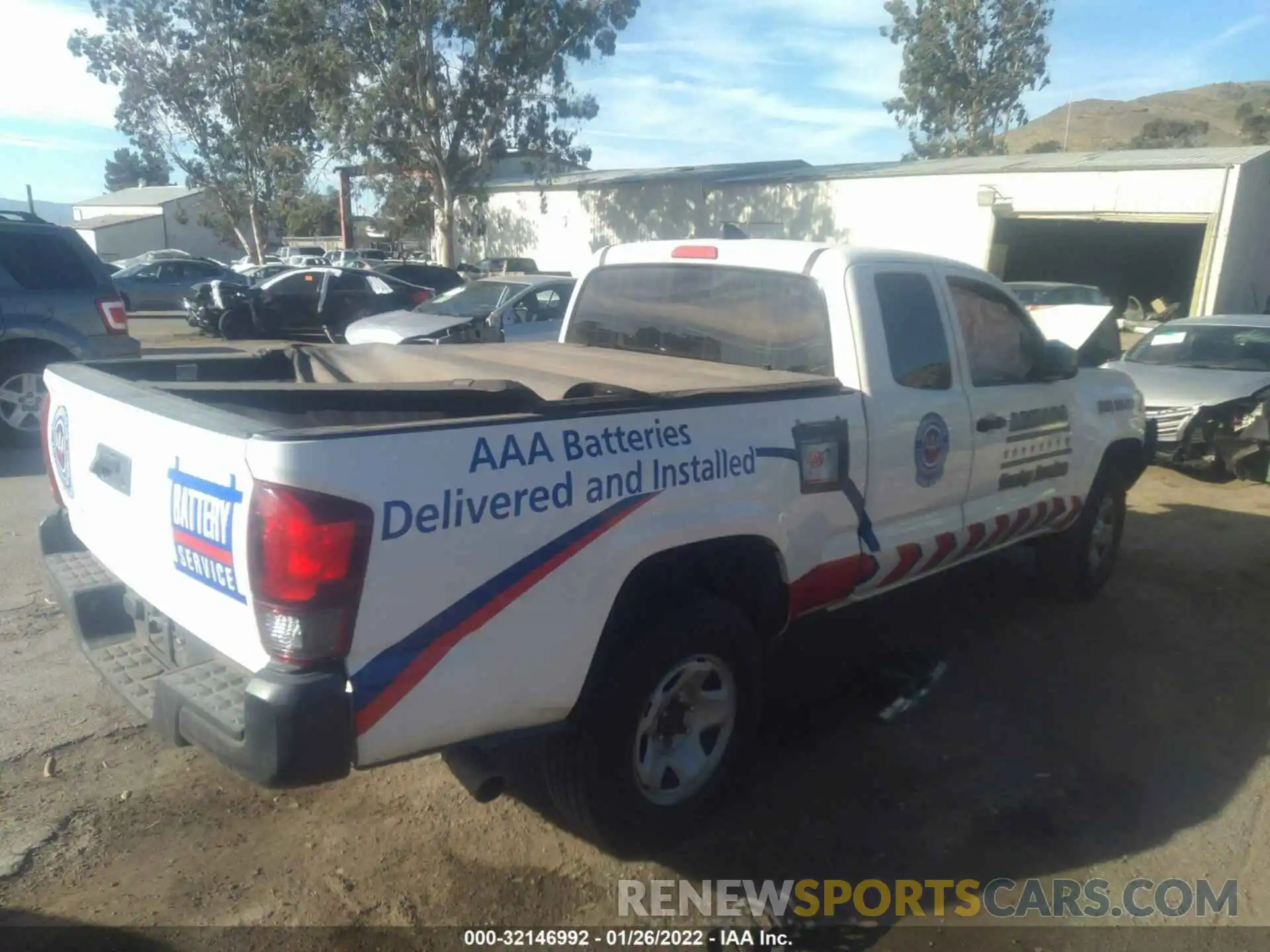 4 Photograph of a damaged car 5TFRX5GN1KX136083 TOYOTA TACOMA 2WD 2019