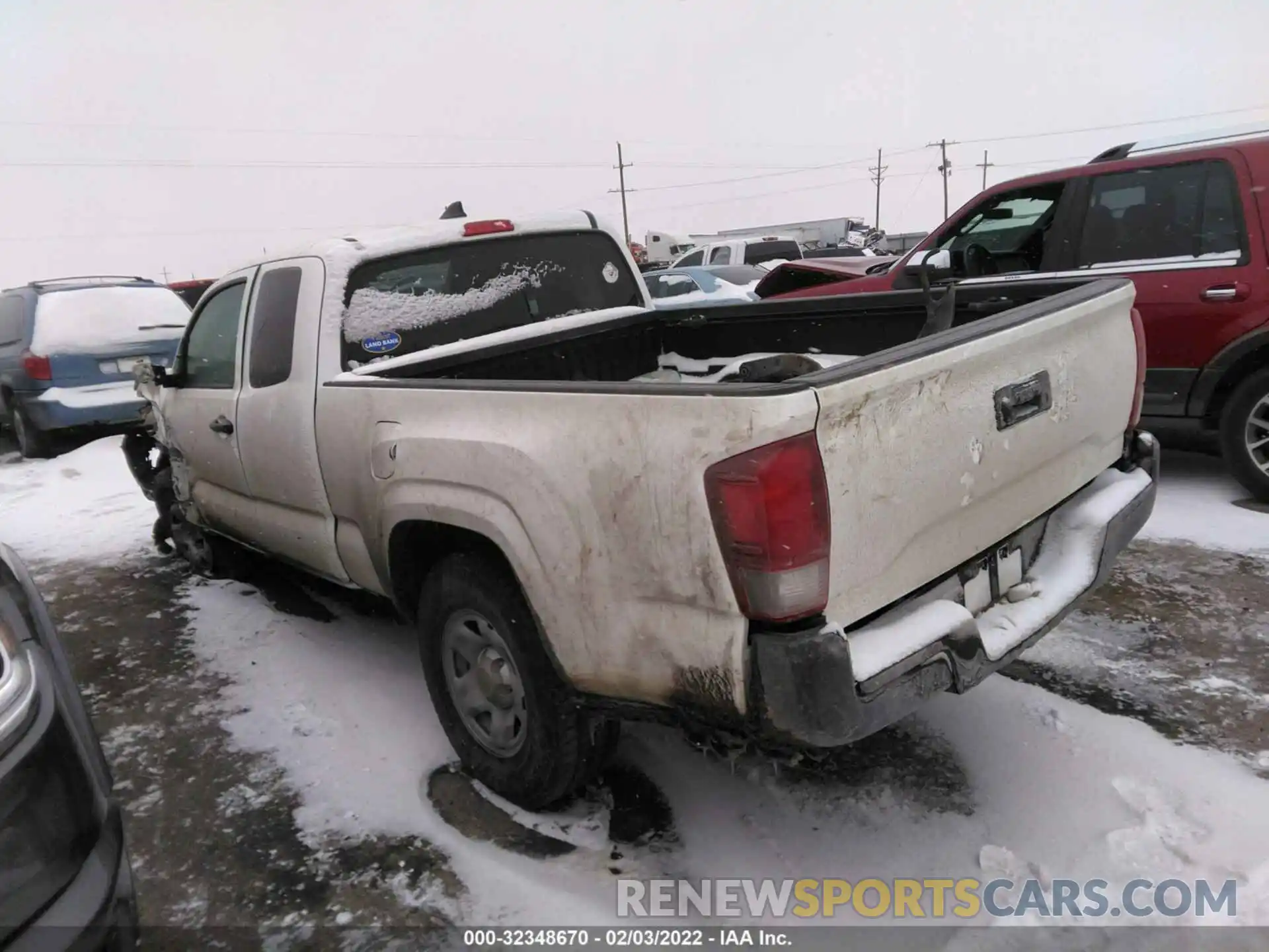 3 Фотография поврежденного автомобиля 5TFRX5GN1KX159282 TOYOTA TACOMA 2WD 2019