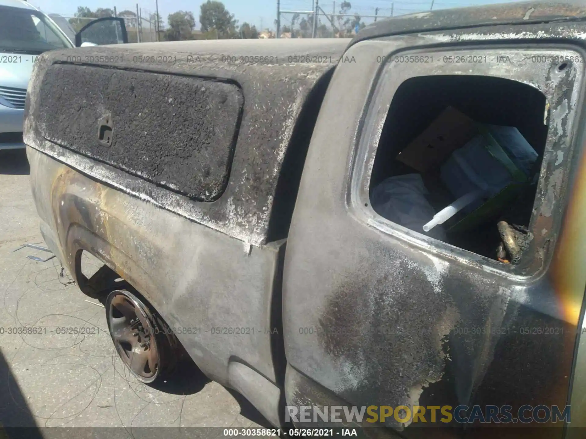 6 Photograph of a damaged car 5TFRX5GN2KX142619 TOYOTA TACOMA 2WD 2019