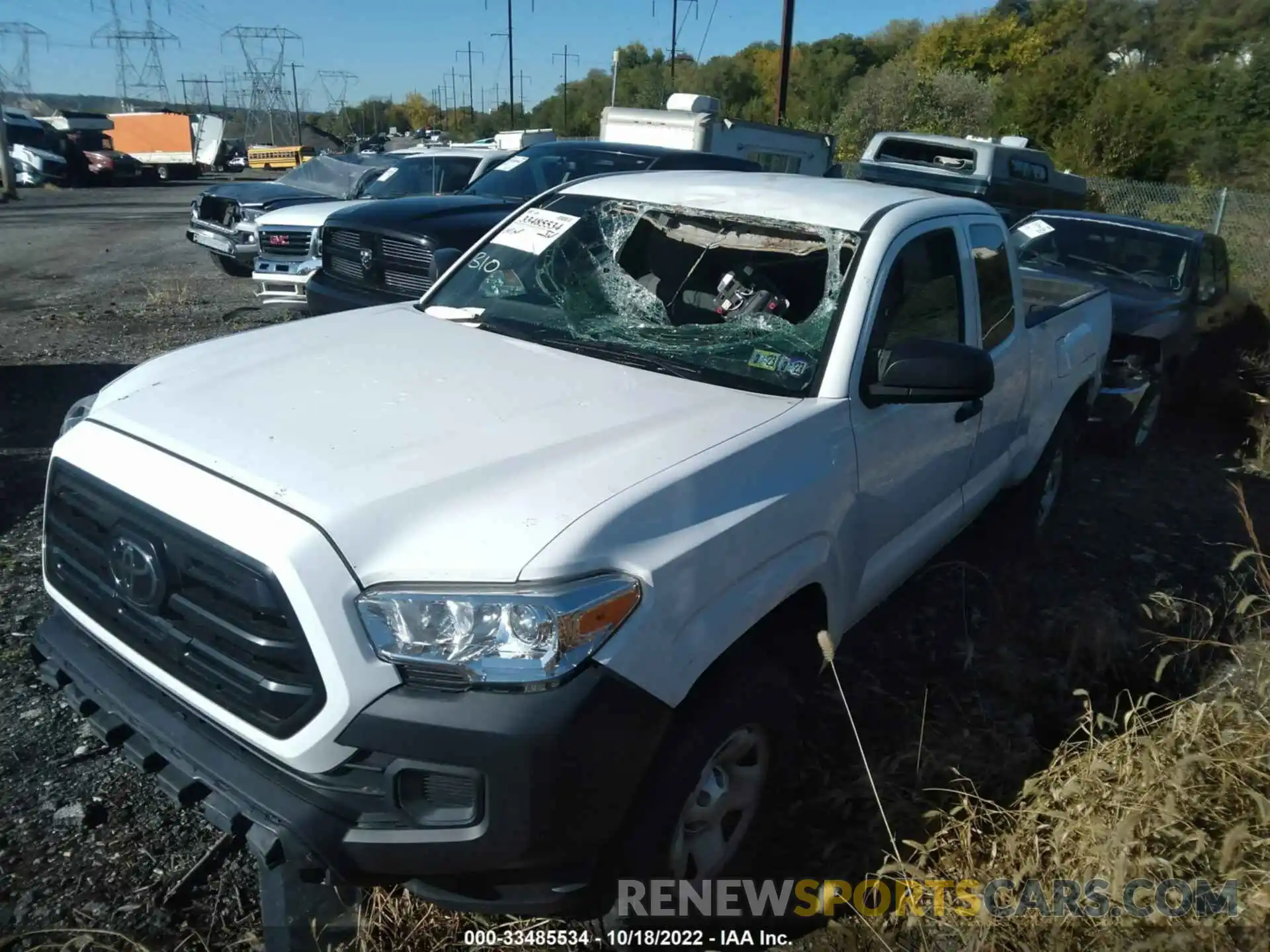 2 Фотография поврежденного автомобиля 5TFRX5GN2KX147688 TOYOTA TACOMA 2WD 2019