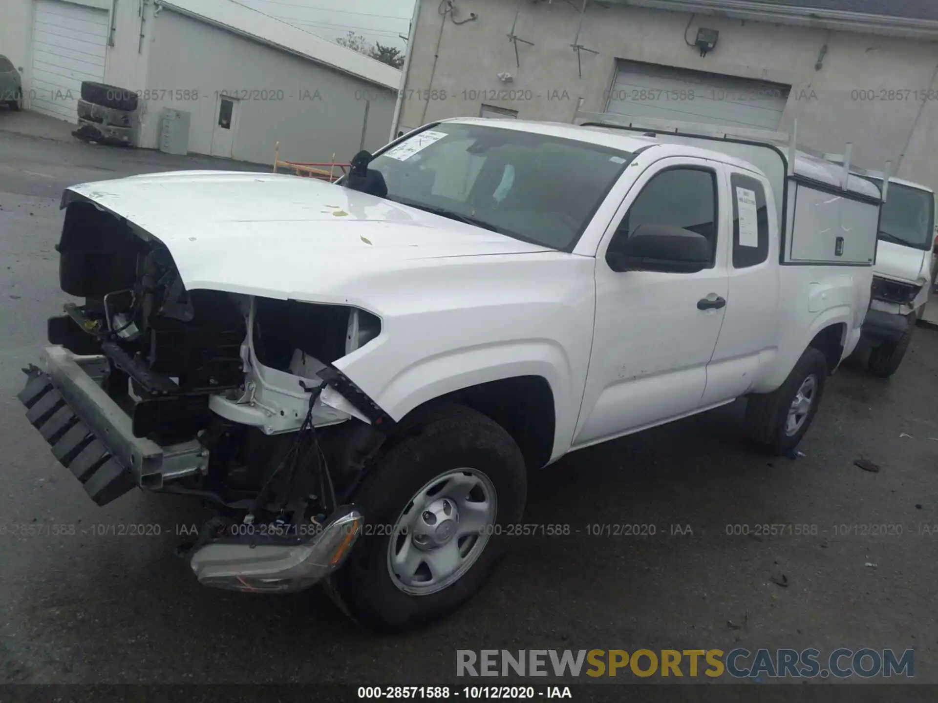 2 Фотография поврежденного автомобиля 5TFRX5GN3KX146243 TOYOTA TACOMA 2WD 2019