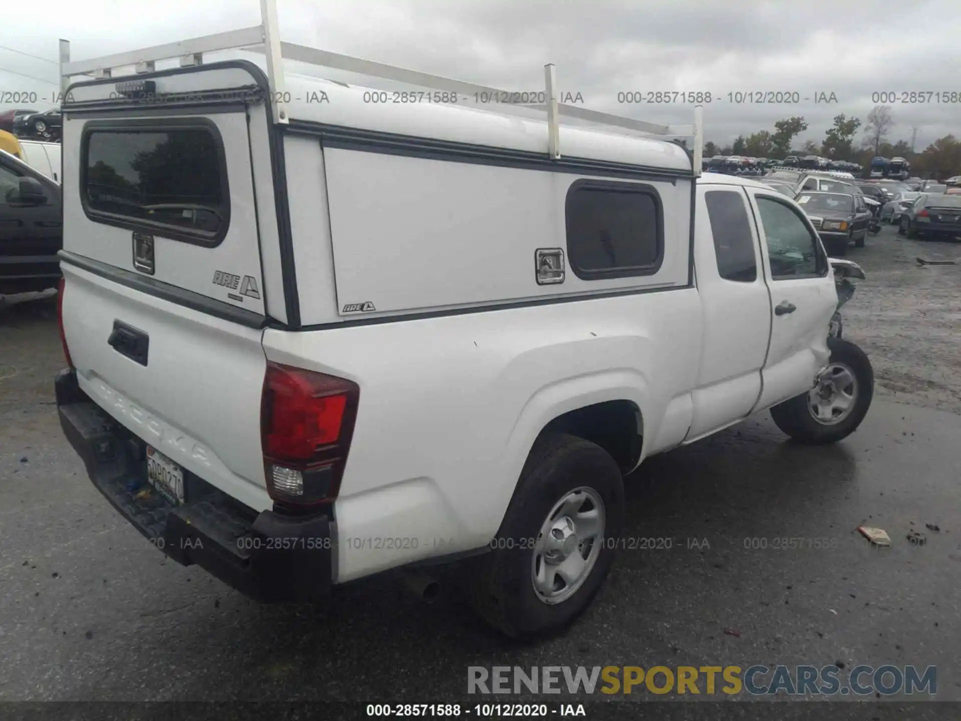 4 Фотография поврежденного автомобиля 5TFRX5GN3KX146243 TOYOTA TACOMA 2WD 2019