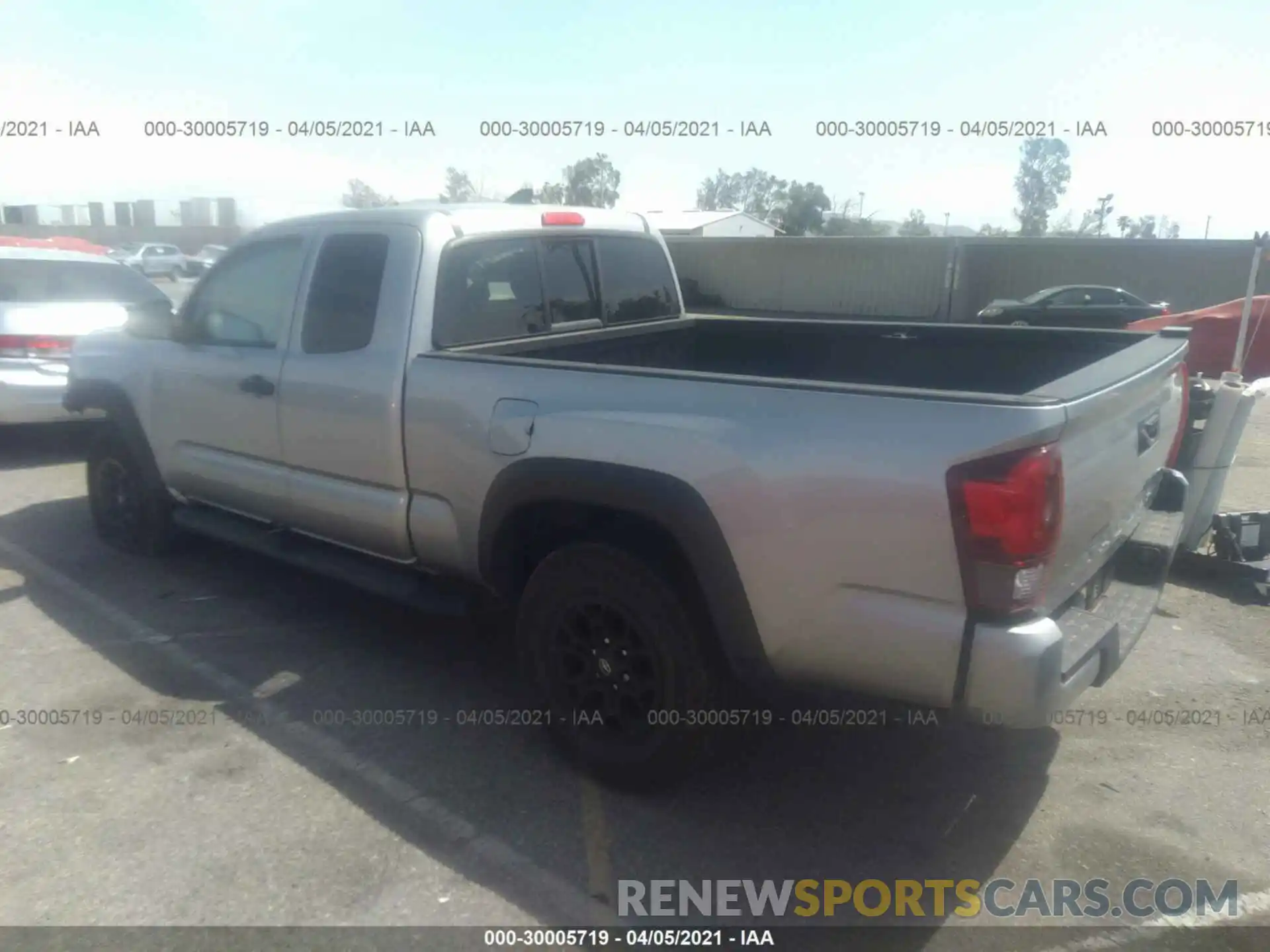 3 Photograph of a damaged car 5TFRX5GN3KX152110 TOYOTA TACOMA 2WD 2019