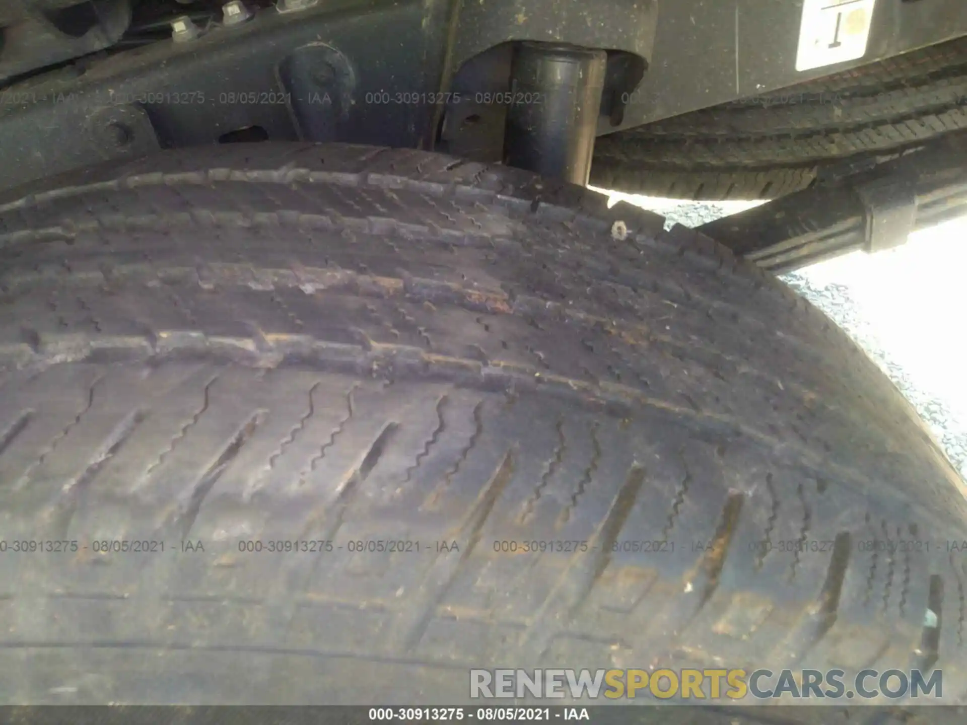 13 Photograph of a damaged car 5TFRX5GN5KX148477 TOYOTA TACOMA 2WD 2019