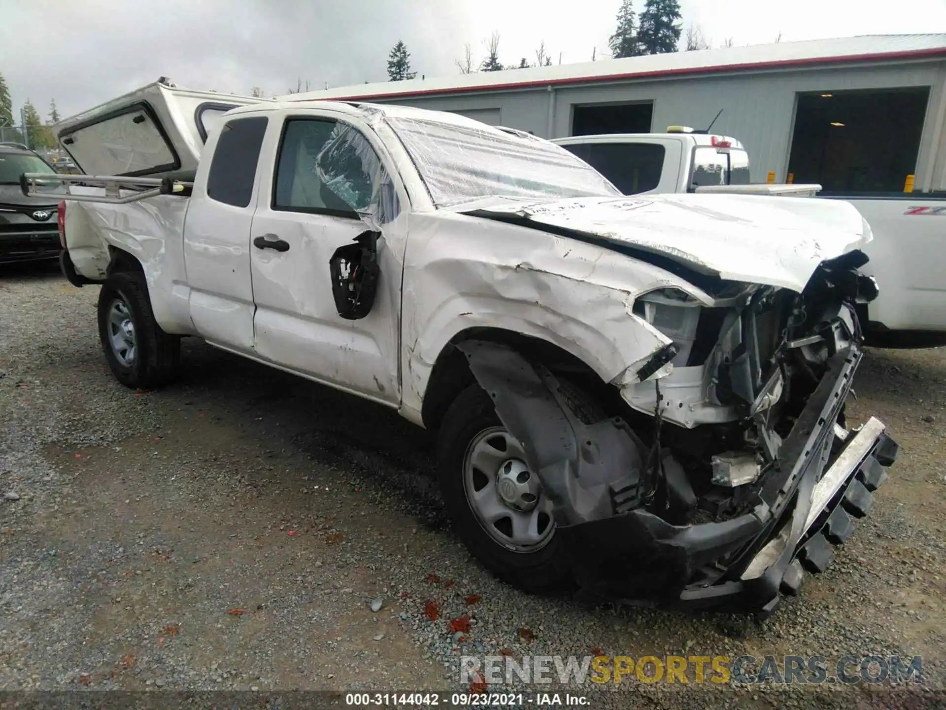 1 Photograph of a damaged car 5TFRX5GN6KX140985 TOYOTA TACOMA 2WD 2019