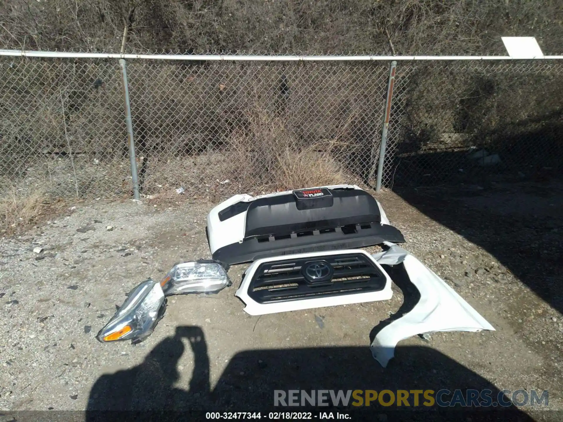 12 Photograph of a damaged car 5TFRX5GN6KX147659 TOYOTA TACOMA 2WD 2019